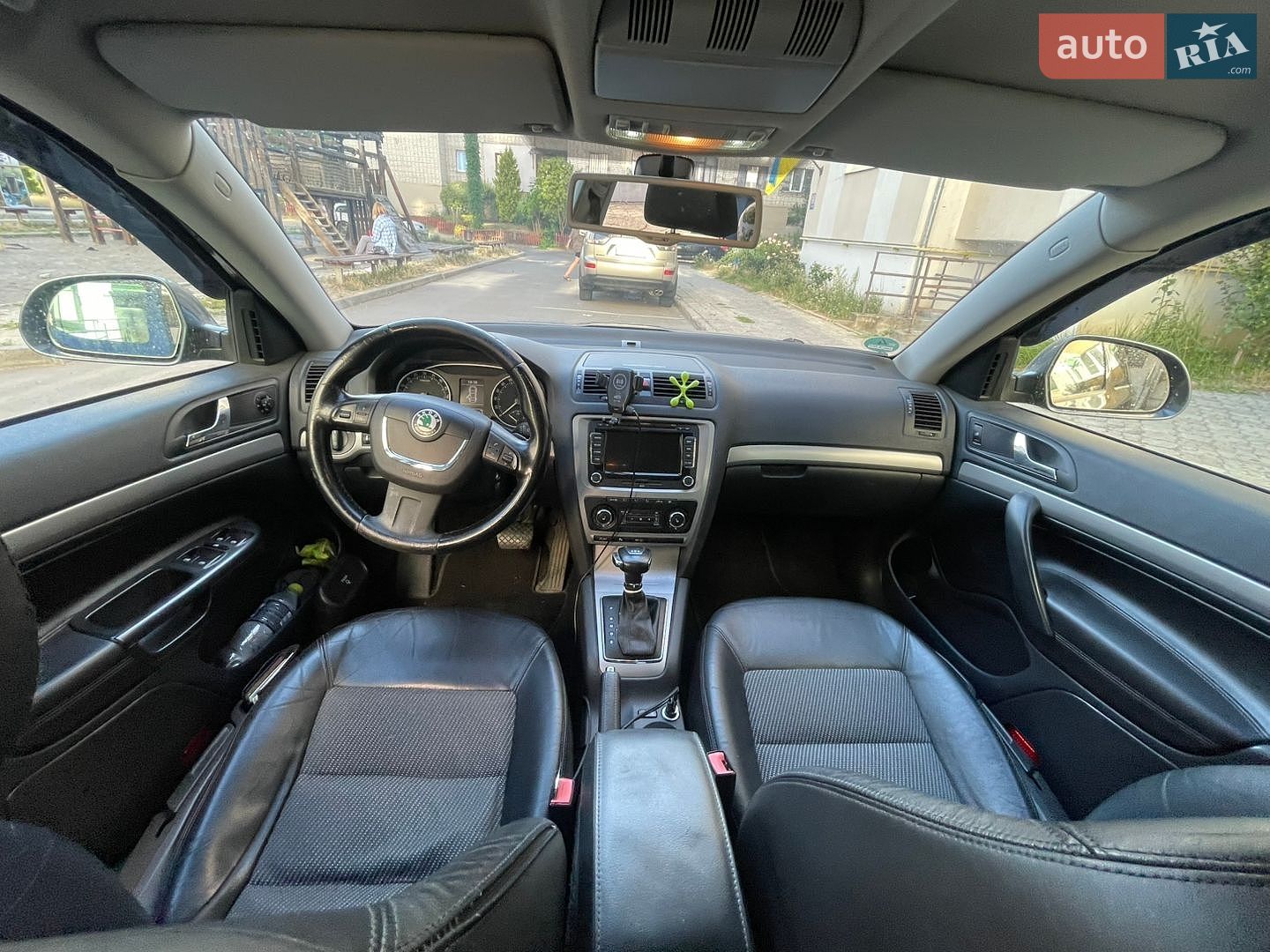 Skoda Octavia 2012 VIN TMBGE61Z8C2139799 фото оголошення 5 з 7