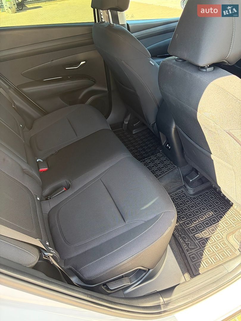 Hyundai Tucson 2025 VIN TMAJB81DBSJ642063 фото оголошення 4 з 9