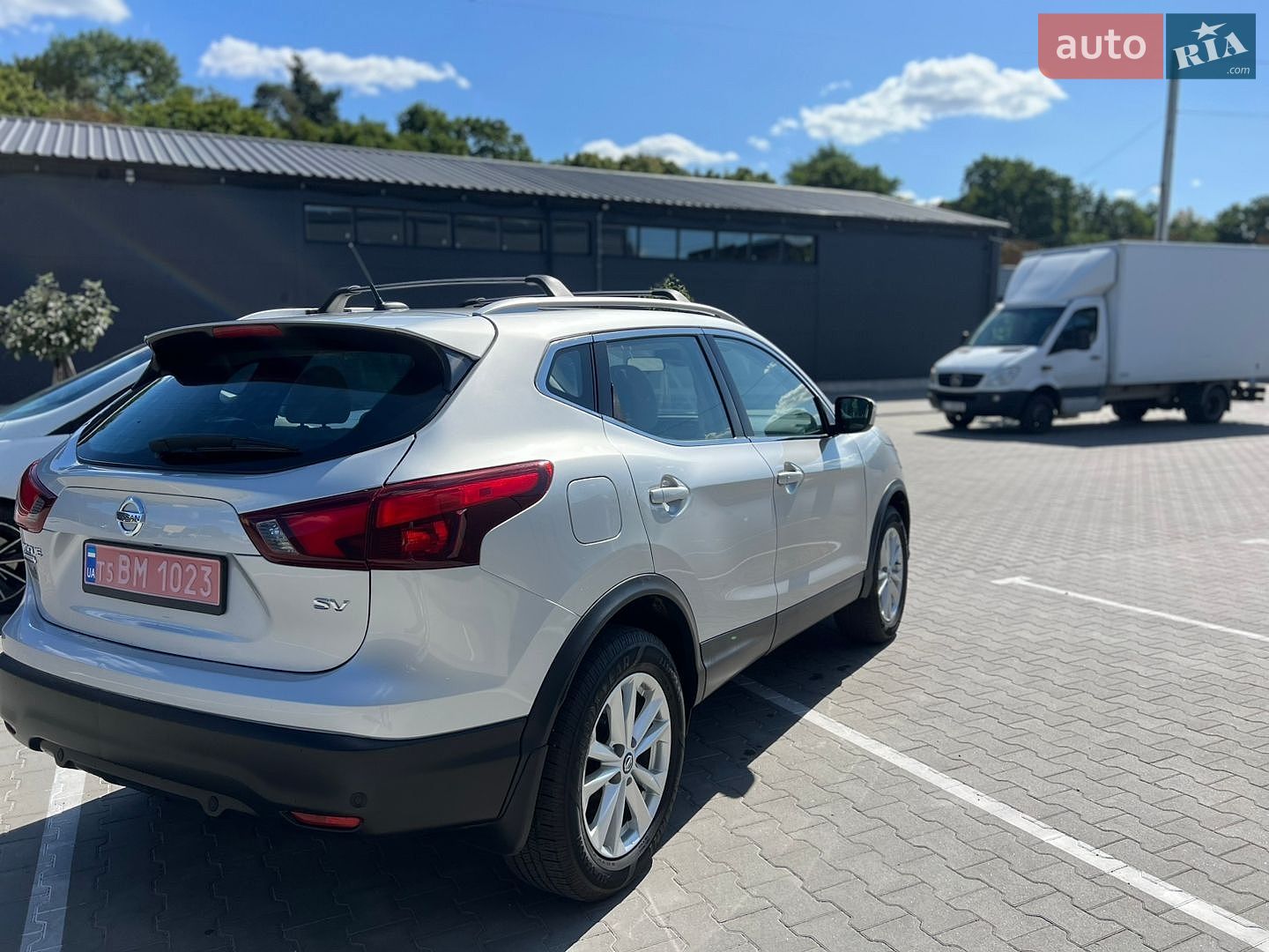 Nissan Rogue Sport 2019 VIN JN1BJ1CPXKW526112 фото оголошення 7 з 28