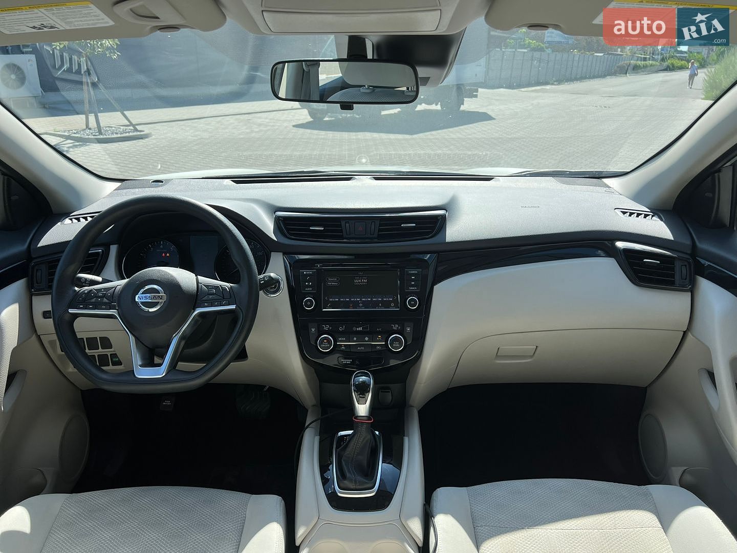 Nissan Rogue Sport 2019 VIN JN1BJ1CPXKW526112 фото оголошення 18 з 28