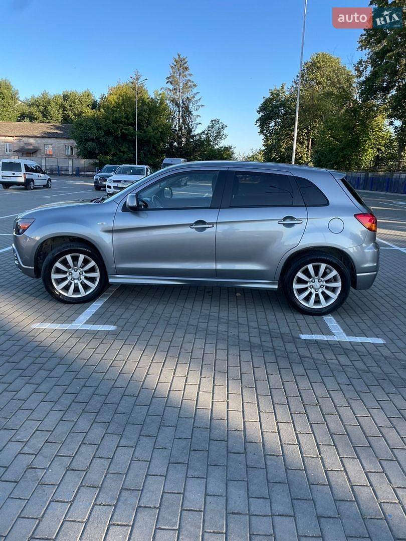Mitsubishi Outlander Sport 2011 VIN JA4AR4AU0BZ015562 фото оголошення 11 з 15