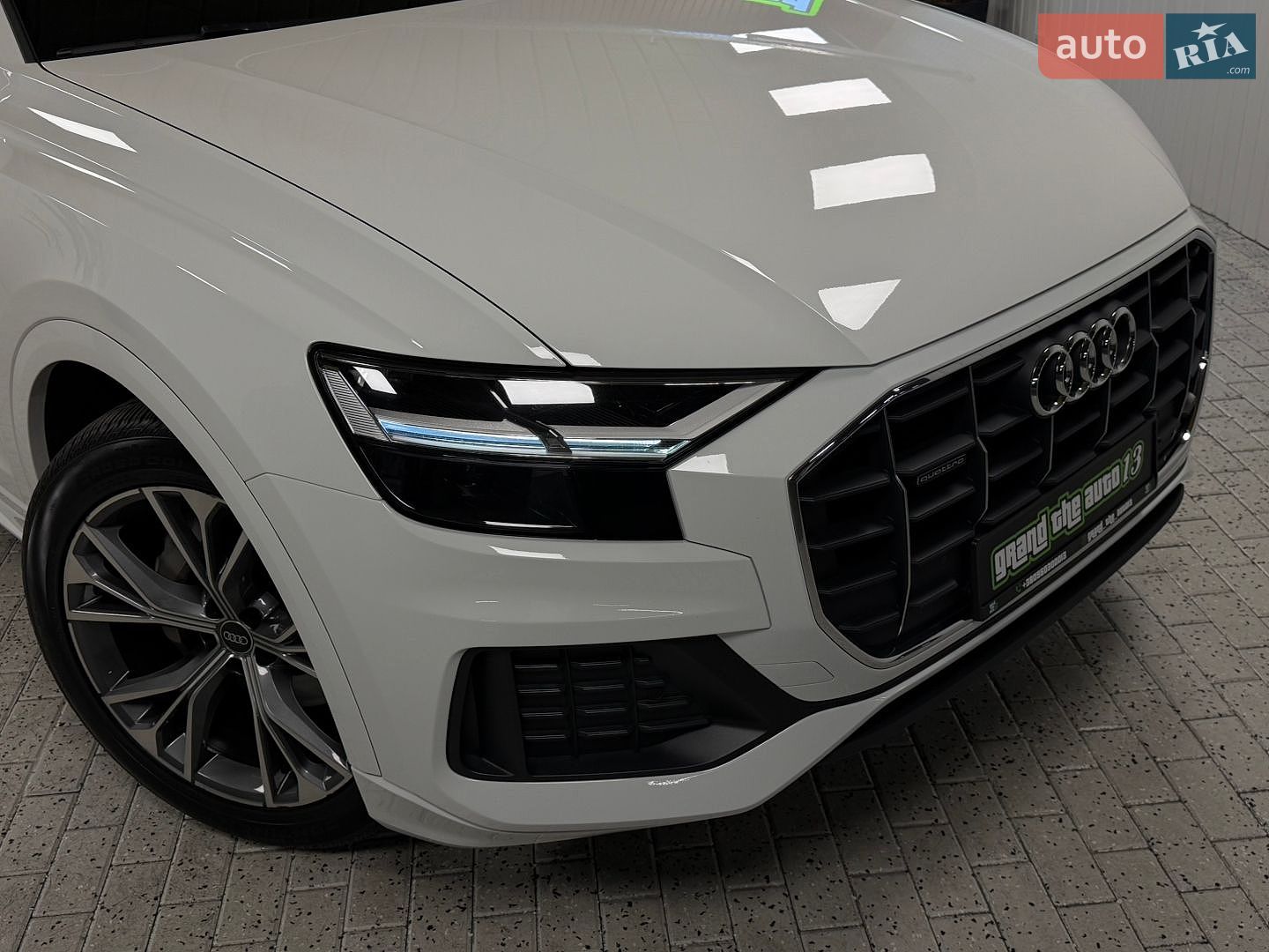 Audi Q8 2020 VIN WAUZZZF10MD012629 фото оголошення 6 з 54