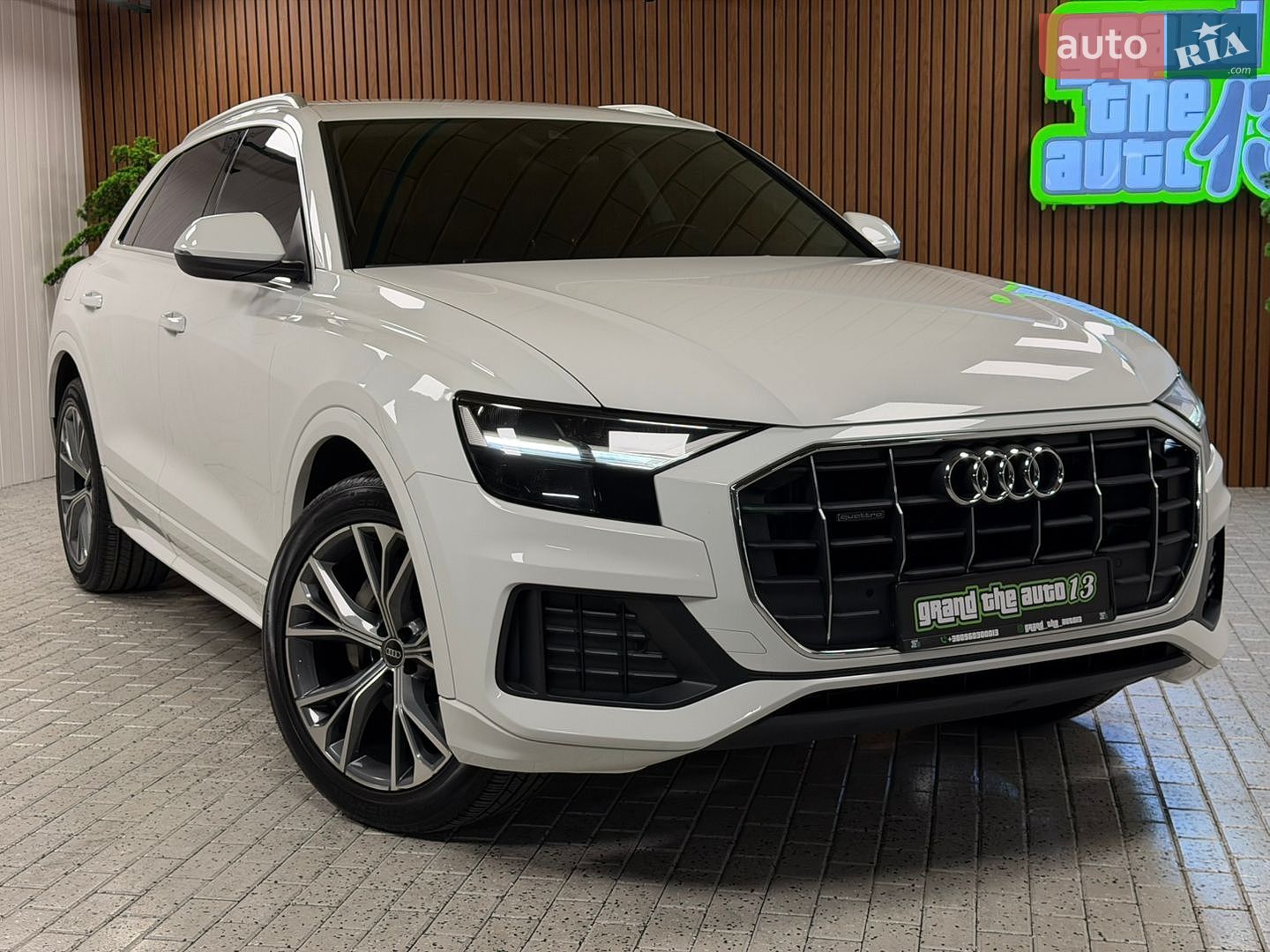 Audi Q8 2020 VIN WAUZZZF10MD012629 фото оголошення 7 з 54