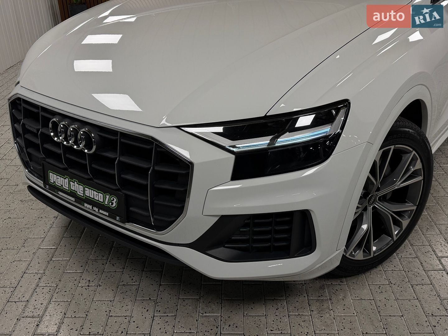 Audi Q8 2020 VIN WAUZZZF10MD012629 фото оголошення 14 з 54