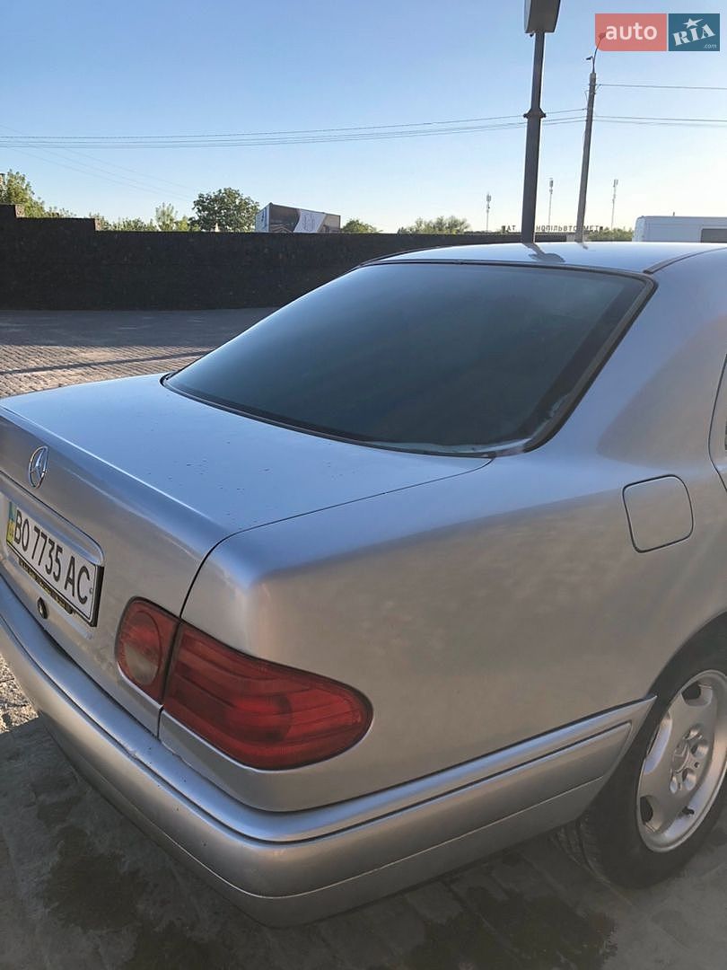 Mercedes-Benz E-Class 1995 VIN WDB1240231B157059 фото оголошення 5 з 30