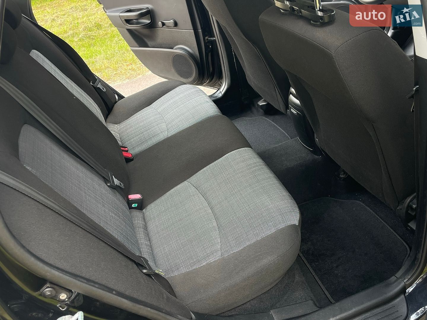 Kia Ceed 2012 VIN U5YHB812BCL216248 фото оголошення 46 з 73
