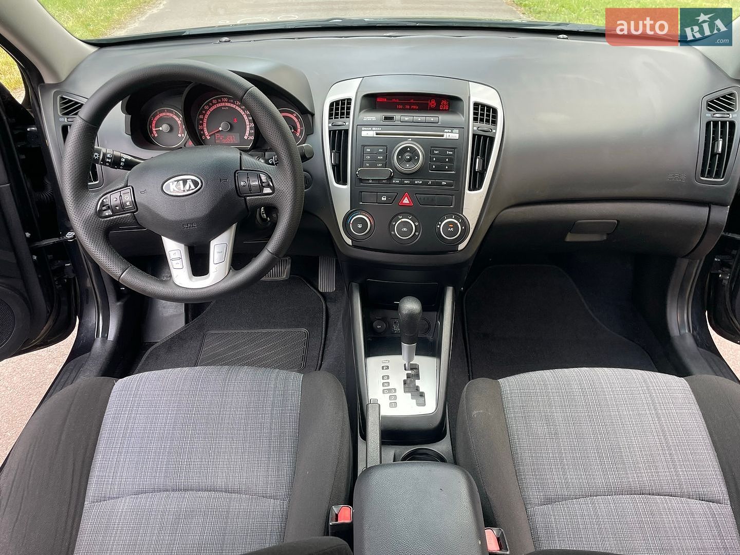 Kia Ceed 2012 VIN U5YHB812BCL216248 фото оголошення 49 з 73