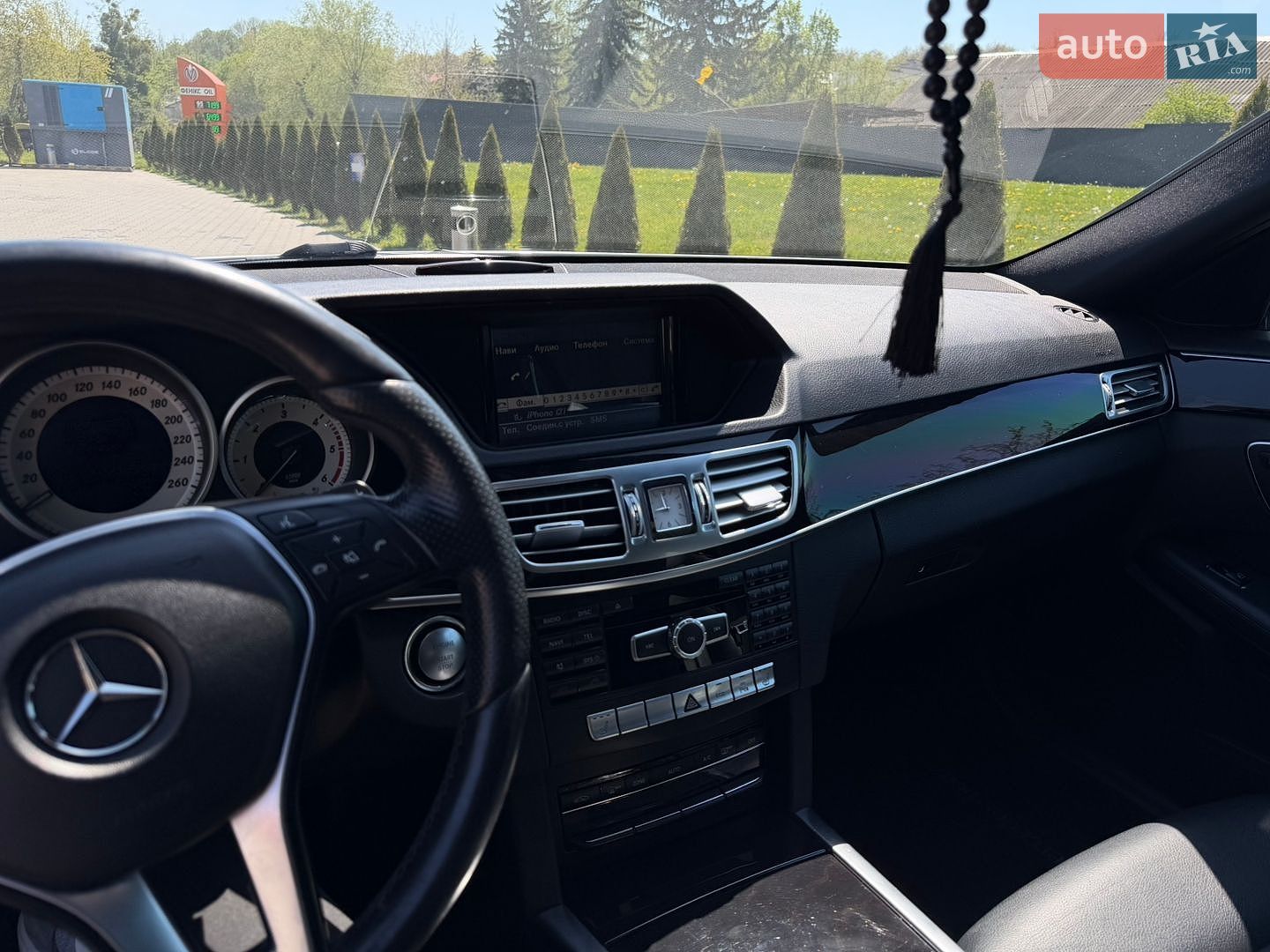 Mercedes-Benz E-Class 2014 VIN WDDHF0CB5FB093986 фото оголошення 23 з 38