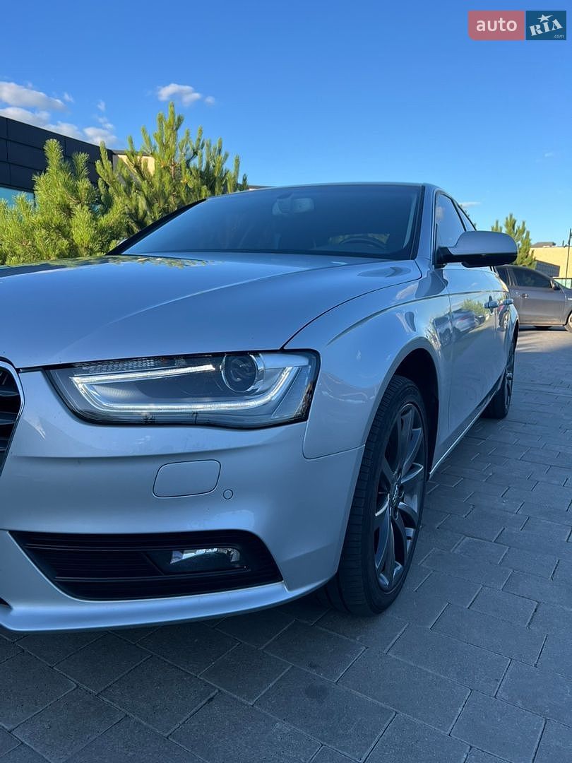 Audi A4 2012 VIN WAUZZZ8K9DN027808 фото оголошення 4 з 36