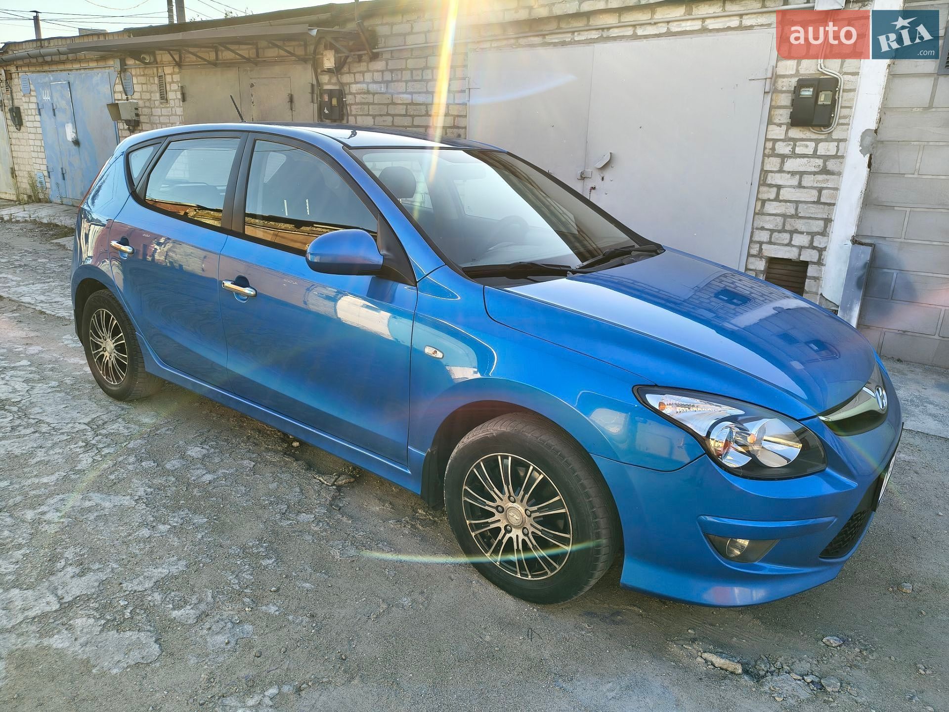 Hyundai i30 2011 VIN TMADB51CABJ187294 фото оголошення 2 з 11