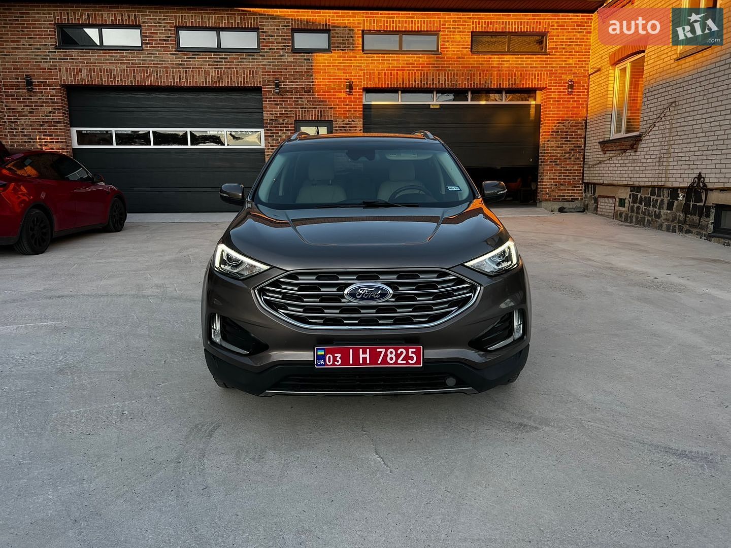 Ford Edge 2019 VIN 2FMPK4K95KBB43664 фото оголошення 8 з 42