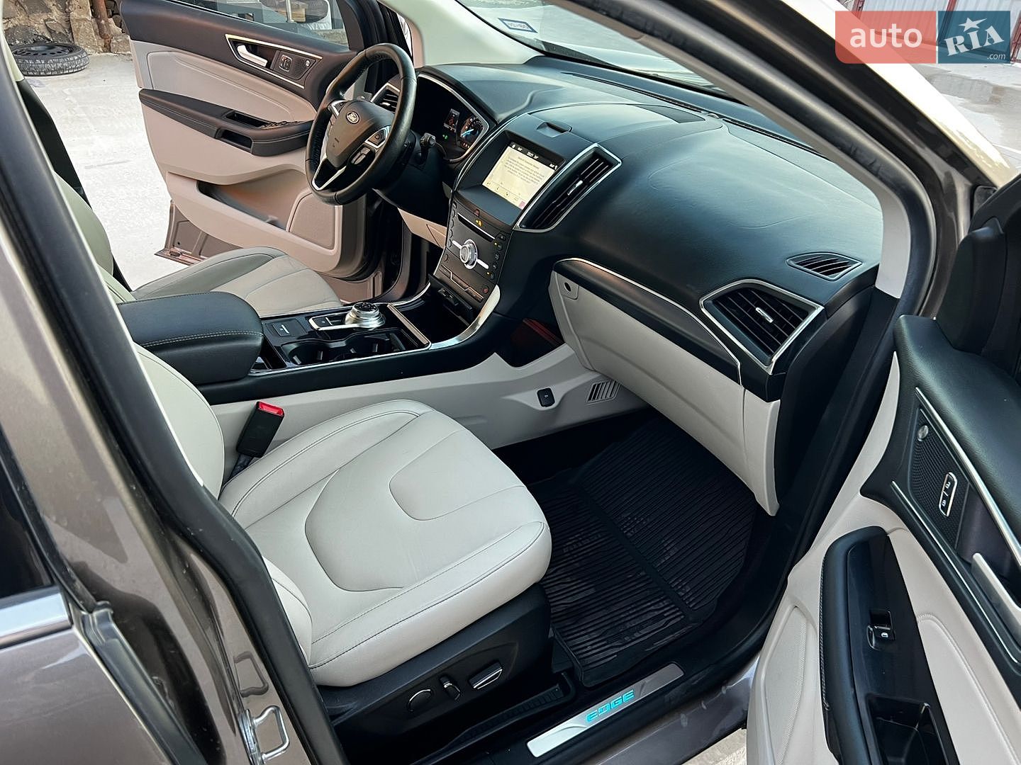 Ford Edge 2019 VIN 2FMPK4K95KBB43664 фото оголошення 28 з 42