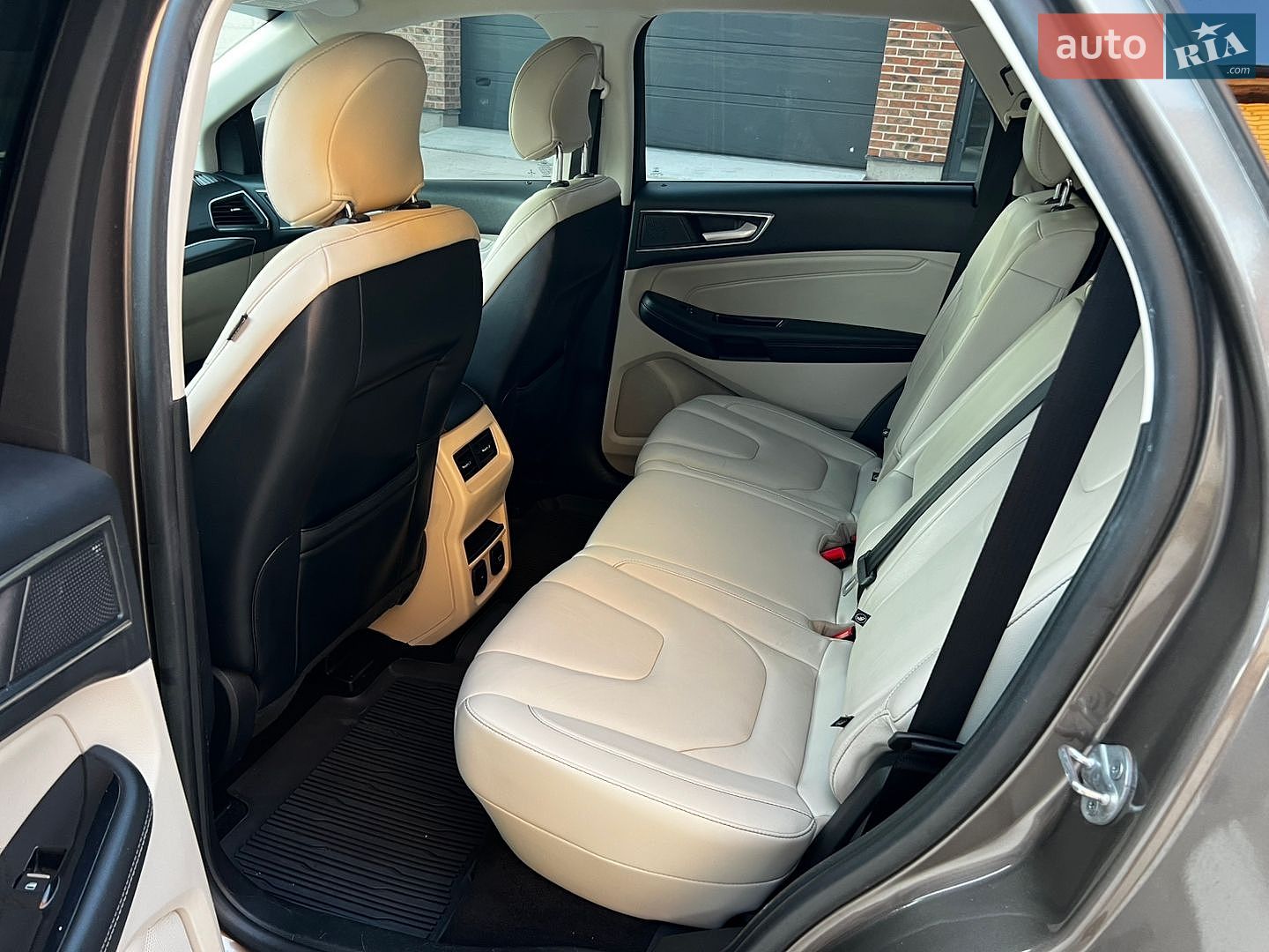 Ford Edge 2019 VIN 2FMPK4K95KBB43664 фото оголошення 36 з 42