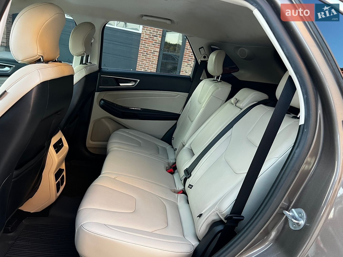 Ford Edge 2019 VIN 2FMPK4K95KBB43664 фото оголошення 37 з 42