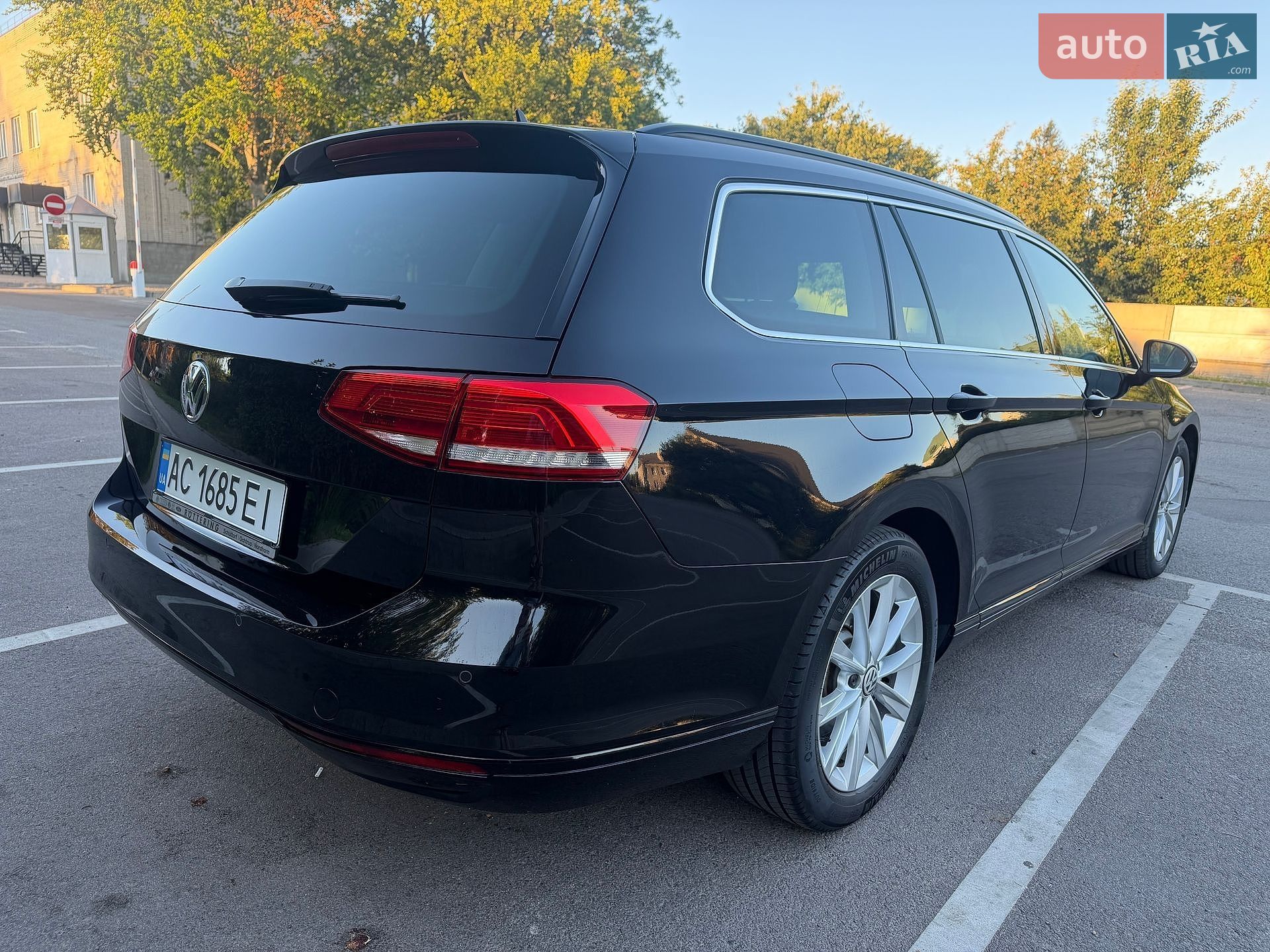 Volkswagen Passat 2016 VIN WVWZZZ3CZHE059024 фото оголошення 12 з 66