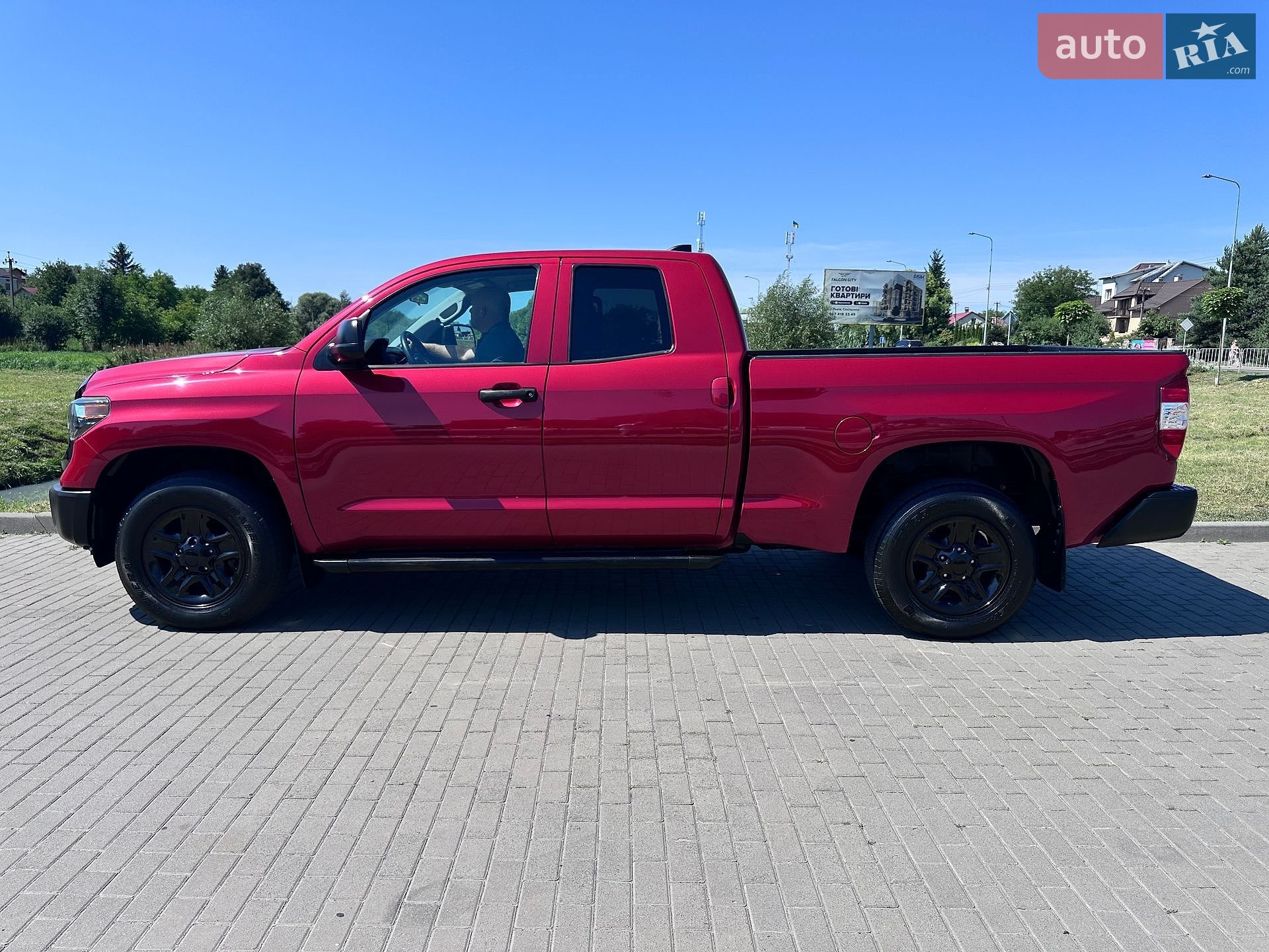 Toyota Tundra 2021 VIN 5TFUY5F11MX001453 фото оголошення 4 з 12