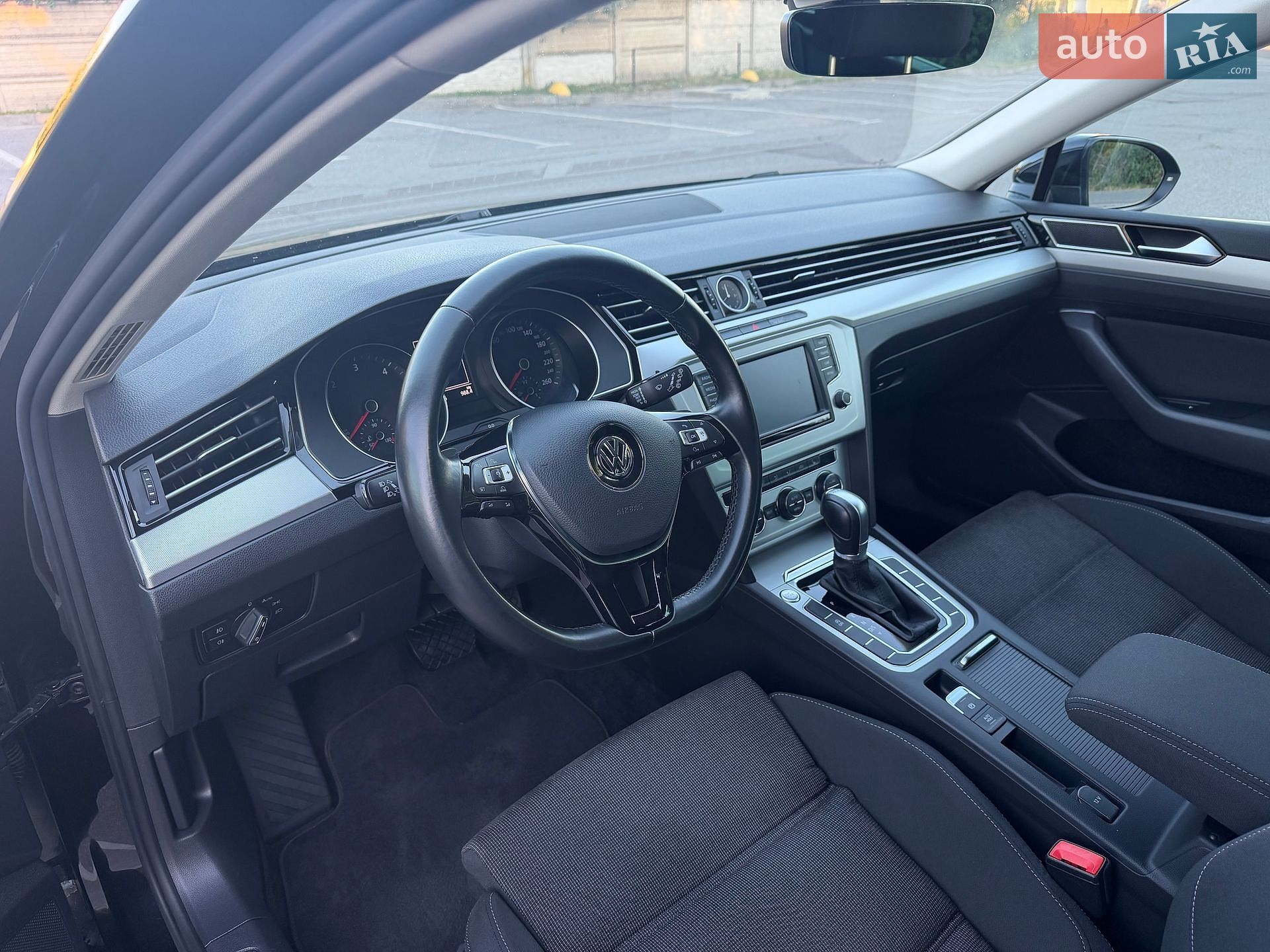 Volkswagen Passat 2016 VIN WVWZZZ3CZHE059024 фото оголошення 19 з 66