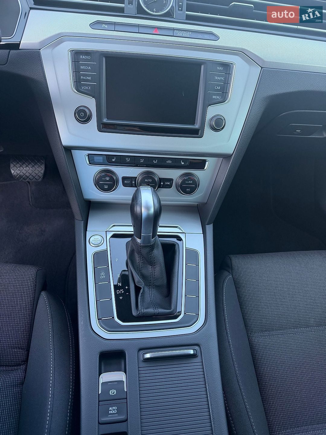 Volkswagen Passat 2016 VIN WVWZZZ3CZHE059024 фото оголошення 25 з 66