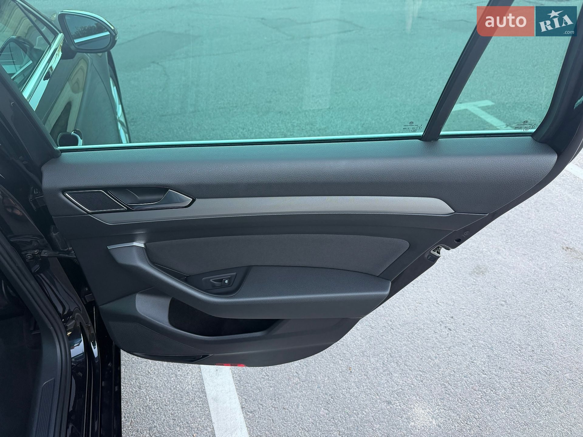 Volkswagen Passat 2016 VIN WVWZZZ3CZHE059024 фото оголошення 49 з 66