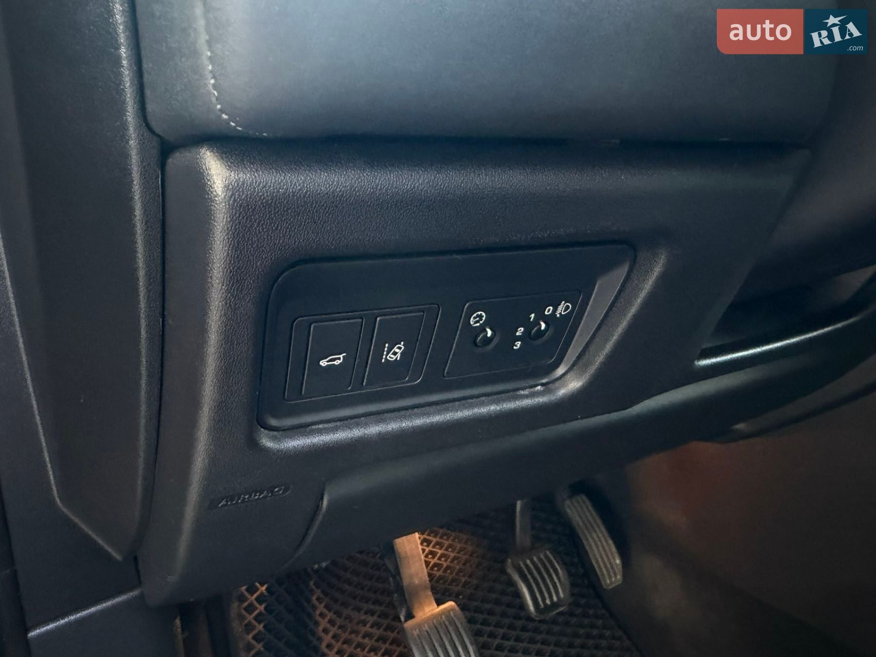 Land Rover Discovery Sport 2015 VIN SALCA2DNXGH580597 фото оголошення 26 з 37