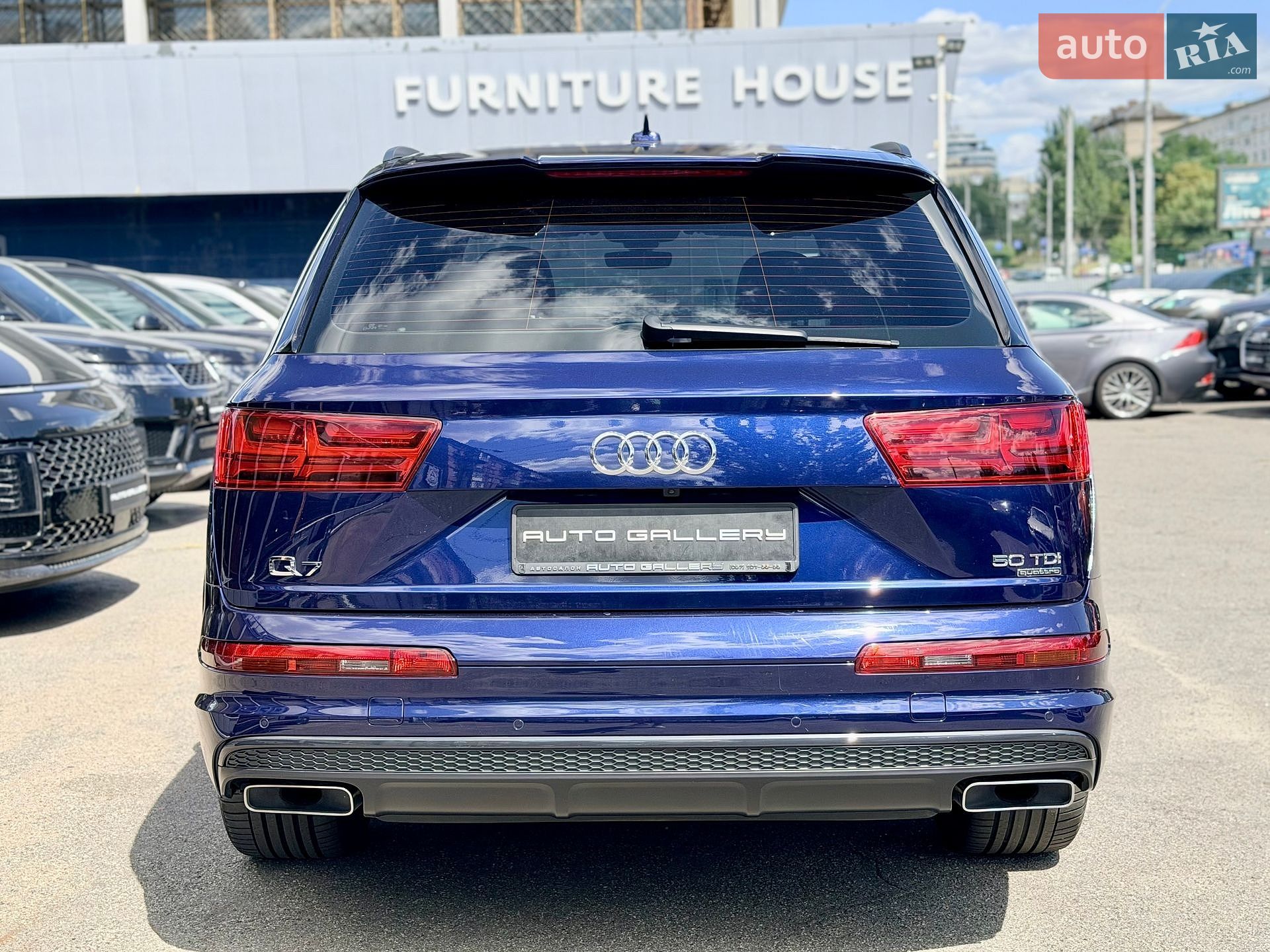 Audi Q7 2018 VIN WAUZZZ4M6KD003279 фото оголошення 12 з 49