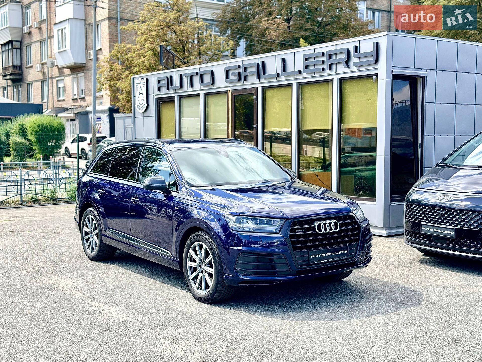 Audi Q7 2018 VIN WAUZZZ4M6KD003279 фото оголошення 11 з 49