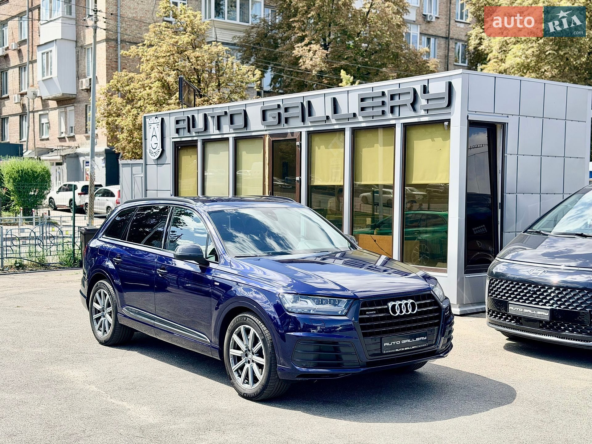 Audi Q7 2018 VIN WAUZZZ4M6KD003279 фото оголошення 18 з 49
