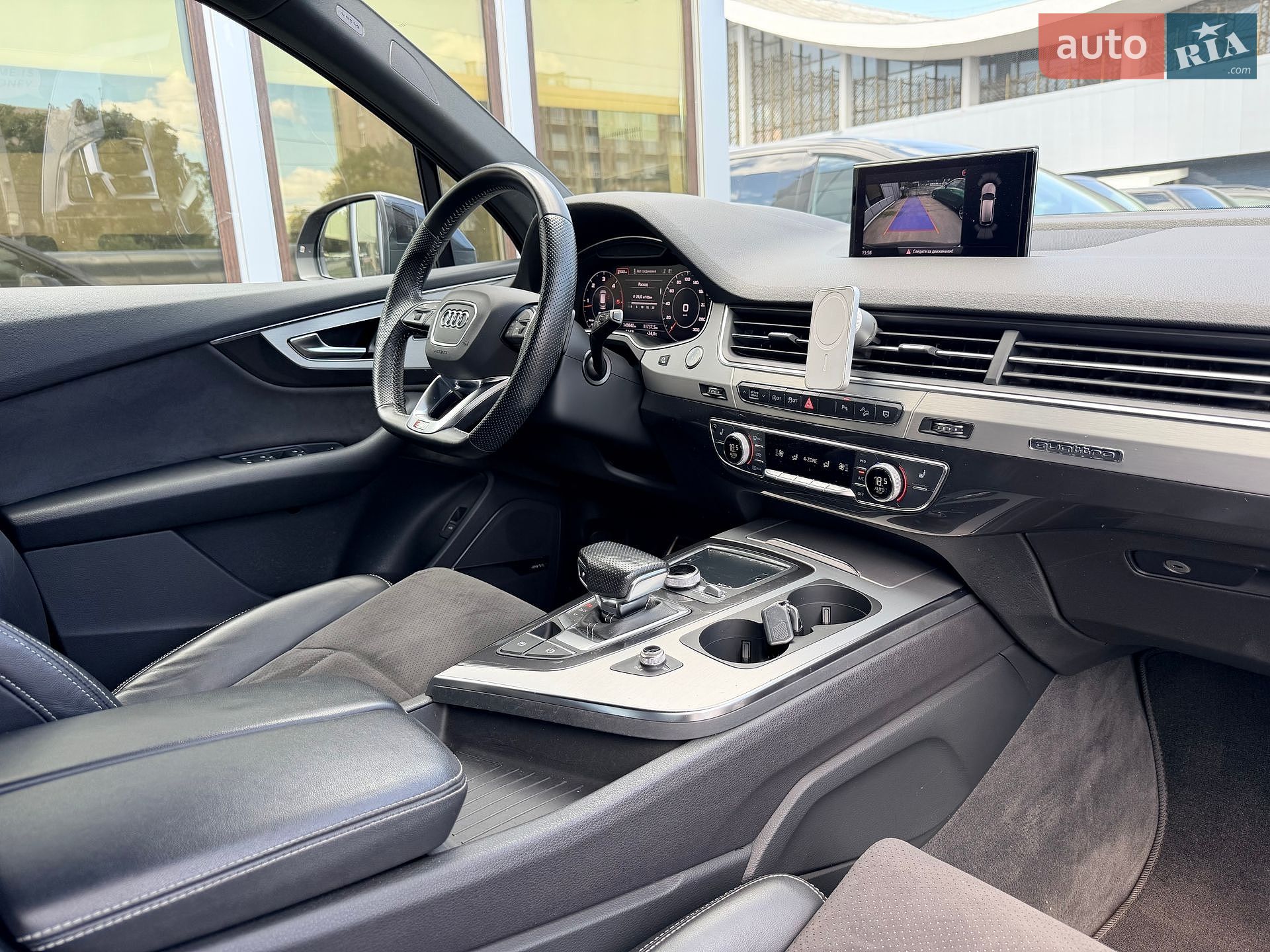 Audi Q7 2018 VIN WAUZZZ4M6KD003279 фото оголошення 45 з 49