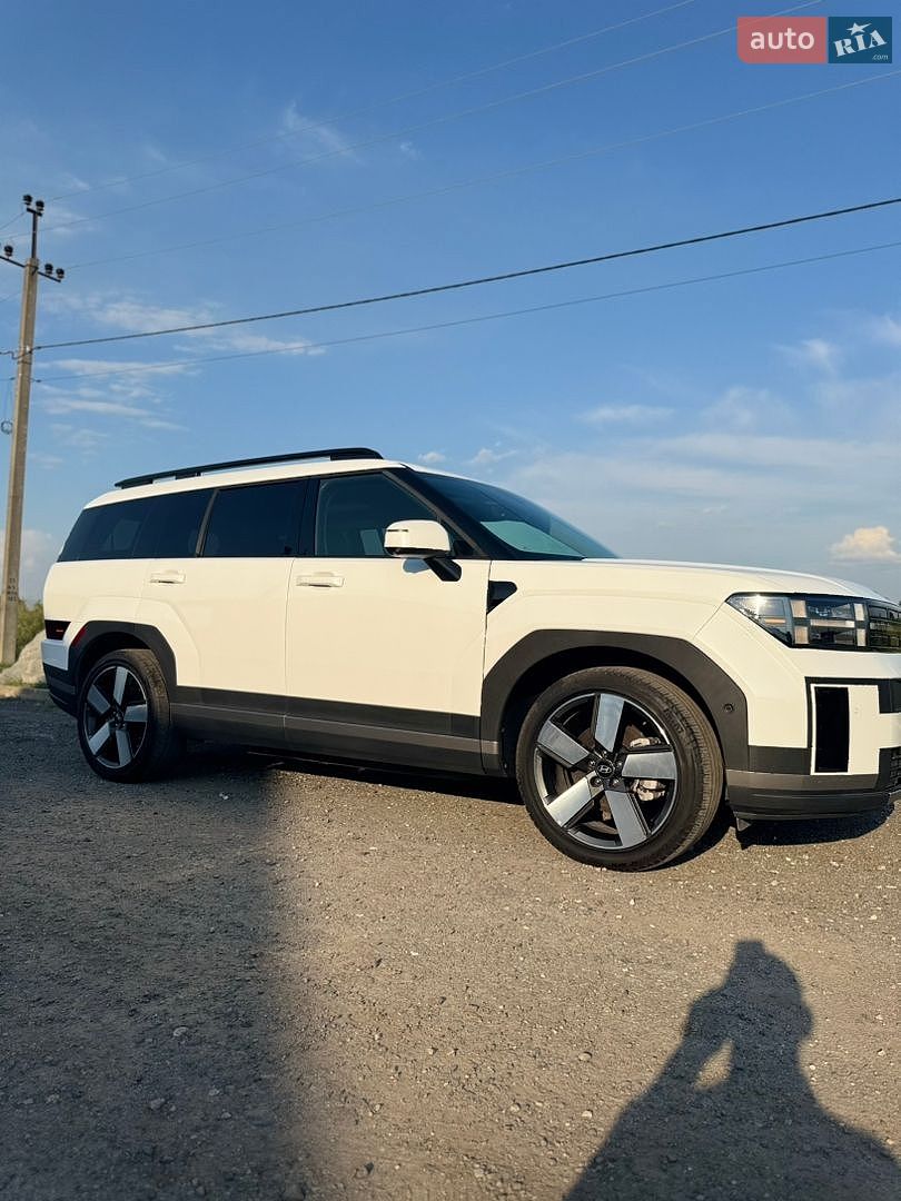 Hyundai Santa FE 2024 VIN 5NMP3DG17RH005270 фото оголошення 4 з 33