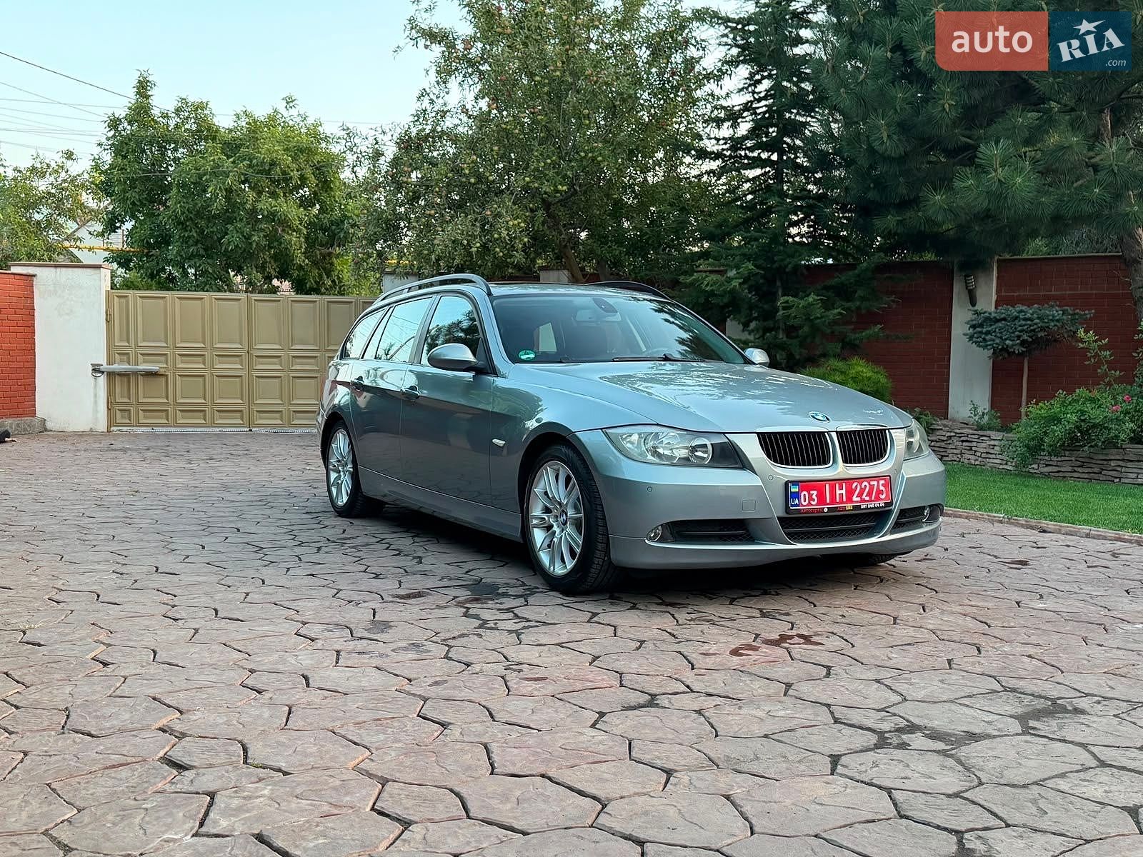 BMW 3 Series 2006 VIN WBAVU11040KW89511 фото оголошення 3 з 15