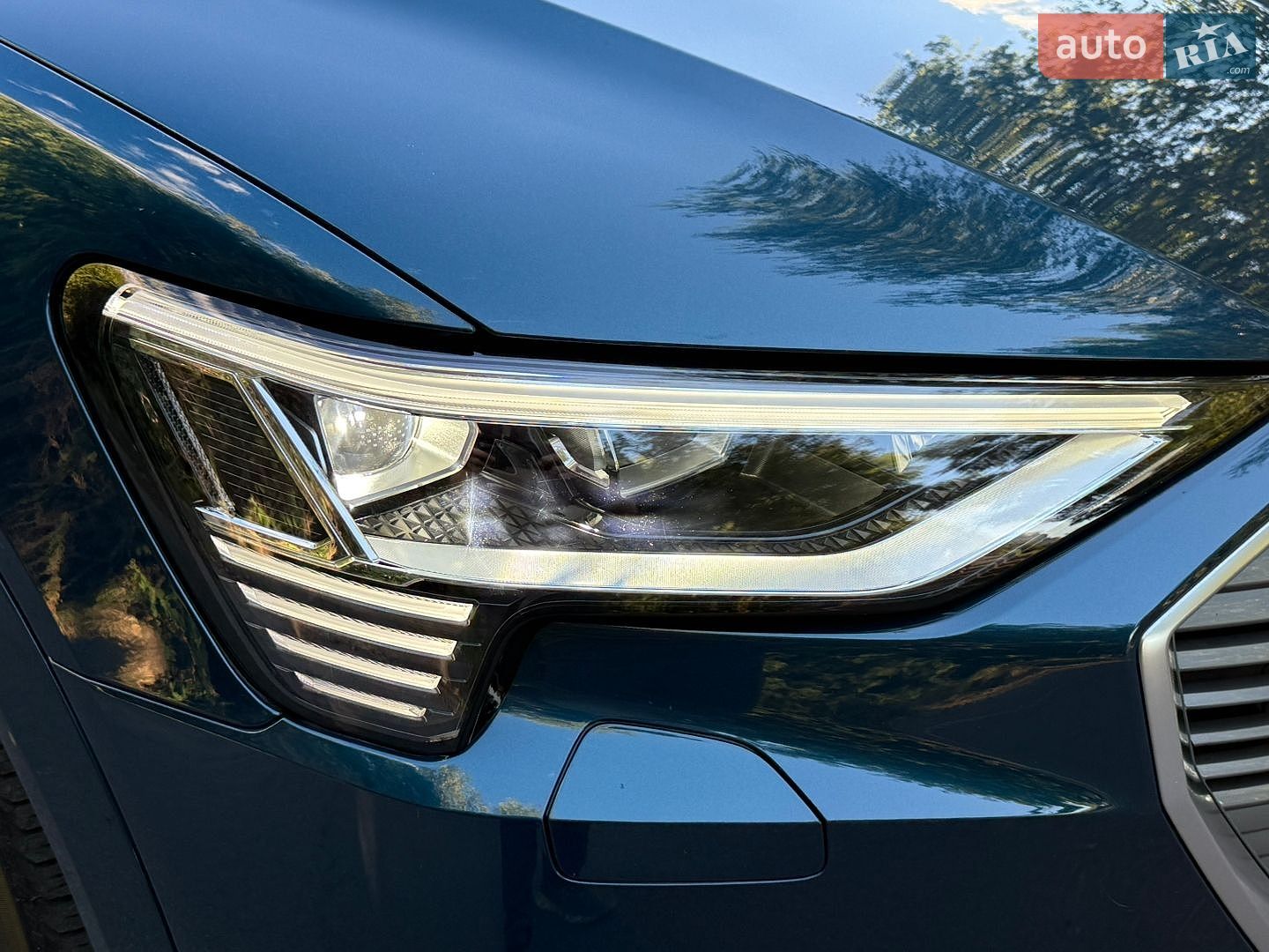 Audi e-tron 2020 VIN WA1VAAGE4KB015709 фото оголошення 22 з 109
