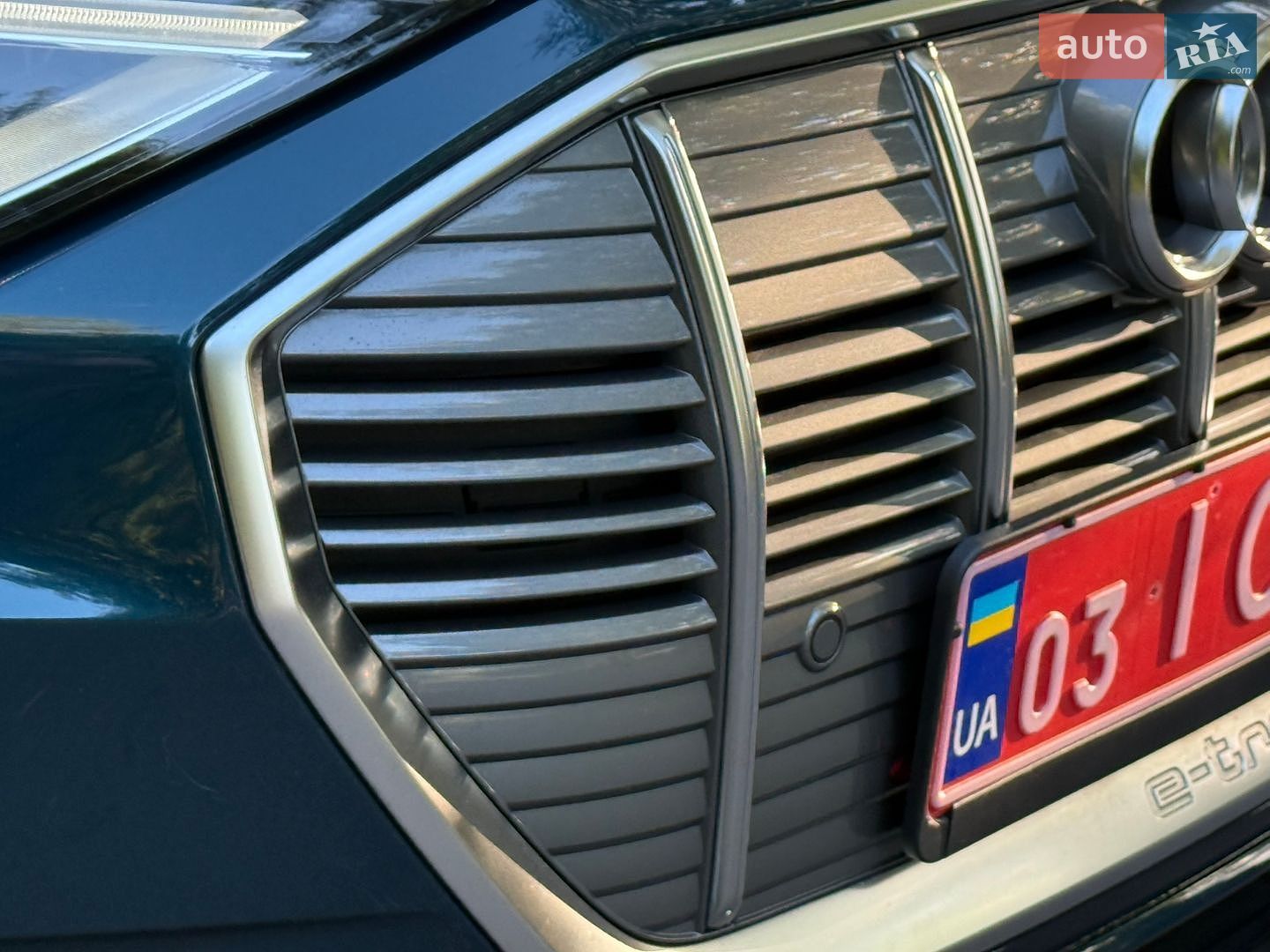 Audi e-tron 2020 VIN WA1VAAGE4KB015709 фото оголошення 24 з 109