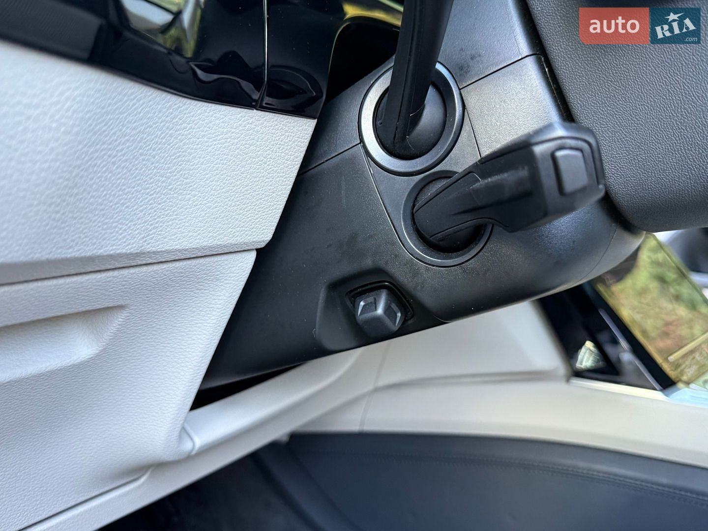 Audi e-tron 2020 VIN WA1VAAGE4KB015709 фото оголошення 52 з 109