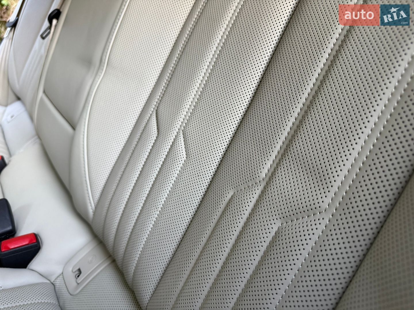 Audi e-tron 2020 VIN WA1VAAGE4KB015709 фото оголошення 70 з 109