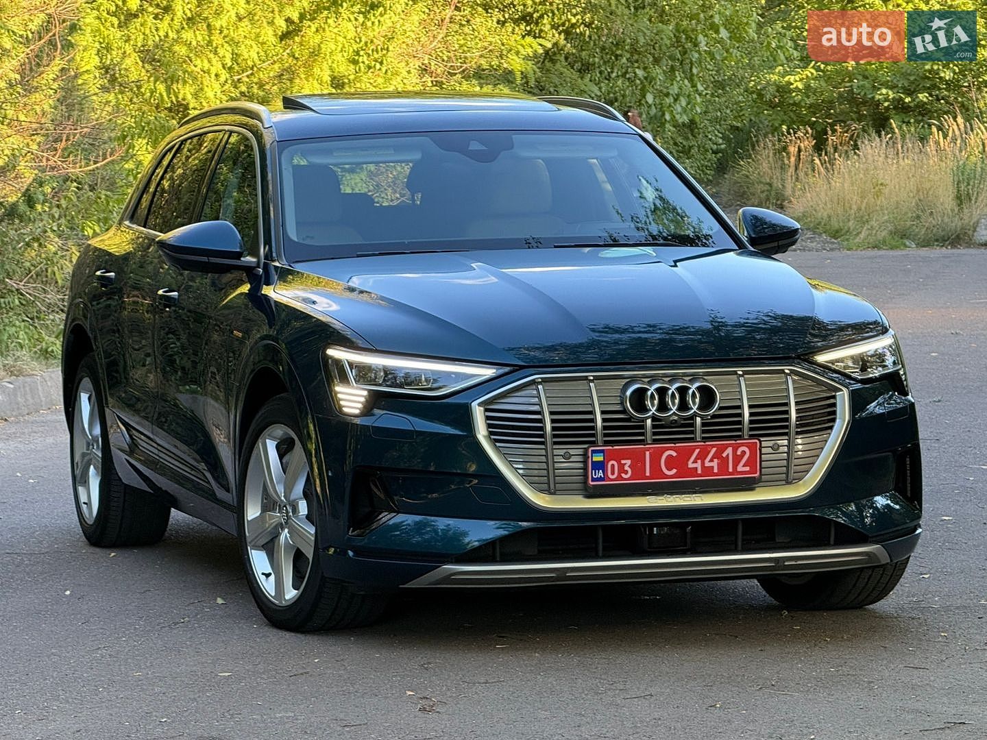 Audi e-tron 2020 VIN WA1VAAGE4KB015709 фото оголошення 96 з 109