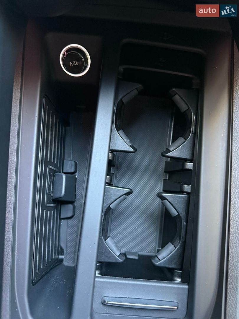 Audi e-tron 2020 VIN WA1VAAGE4KB015709 фото оголошення 104 з 109