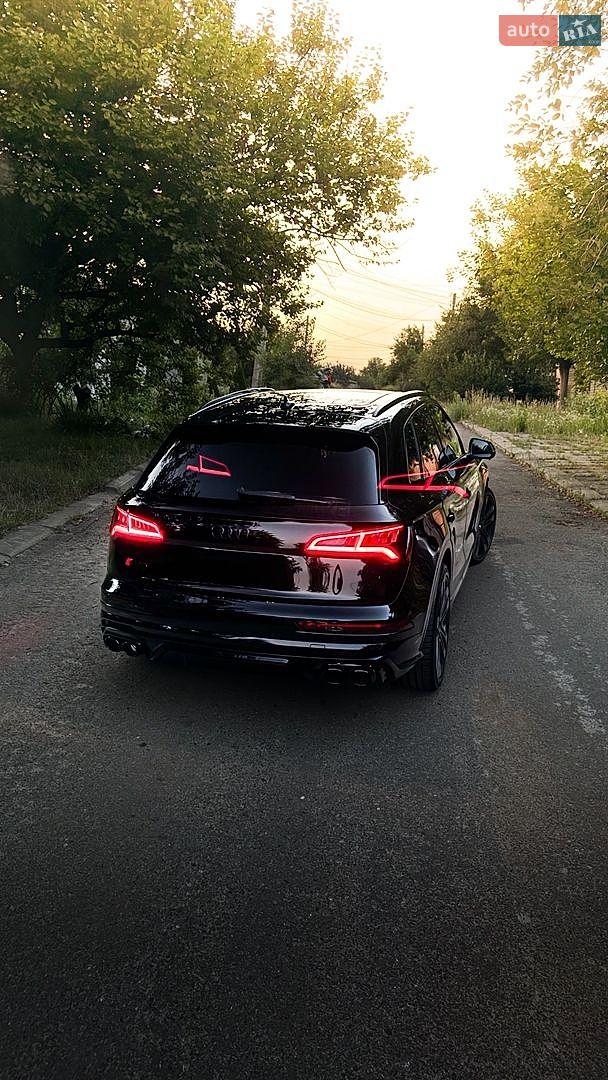 Audi SQ5 2018 VIN WA1A4AFY6J2222926 фото оголошення 6 з 29