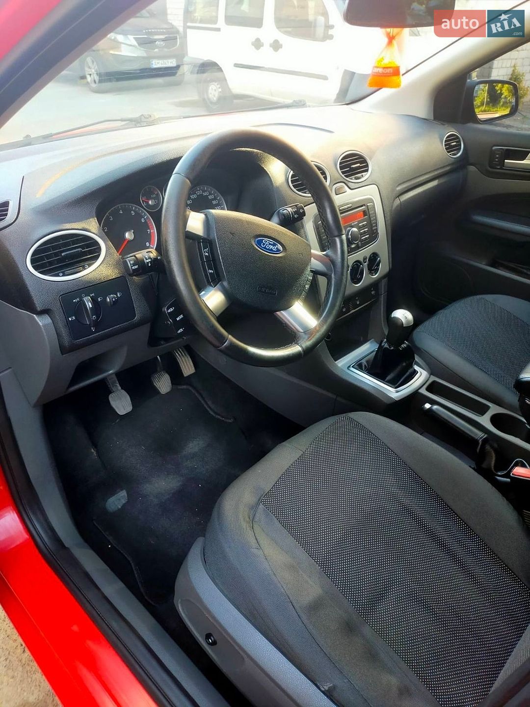 Ford Focus 2007 VIN WF05XXGCD57S75045 фото оголошення 19 з 31