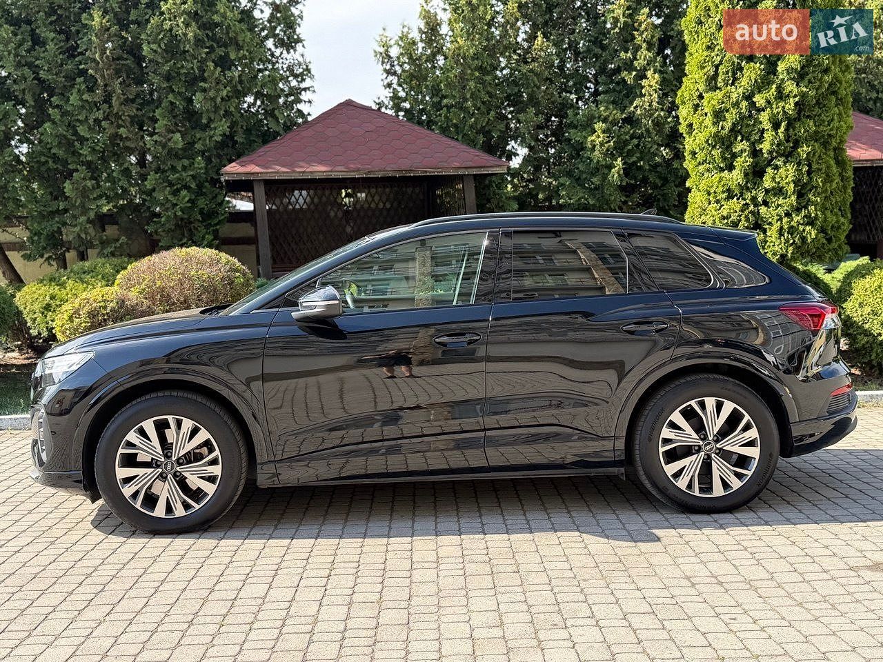 Audi Q4 e-tron 2024 VIN WAUZZZFZ2SP027134 фото оголошення 2 з 21
