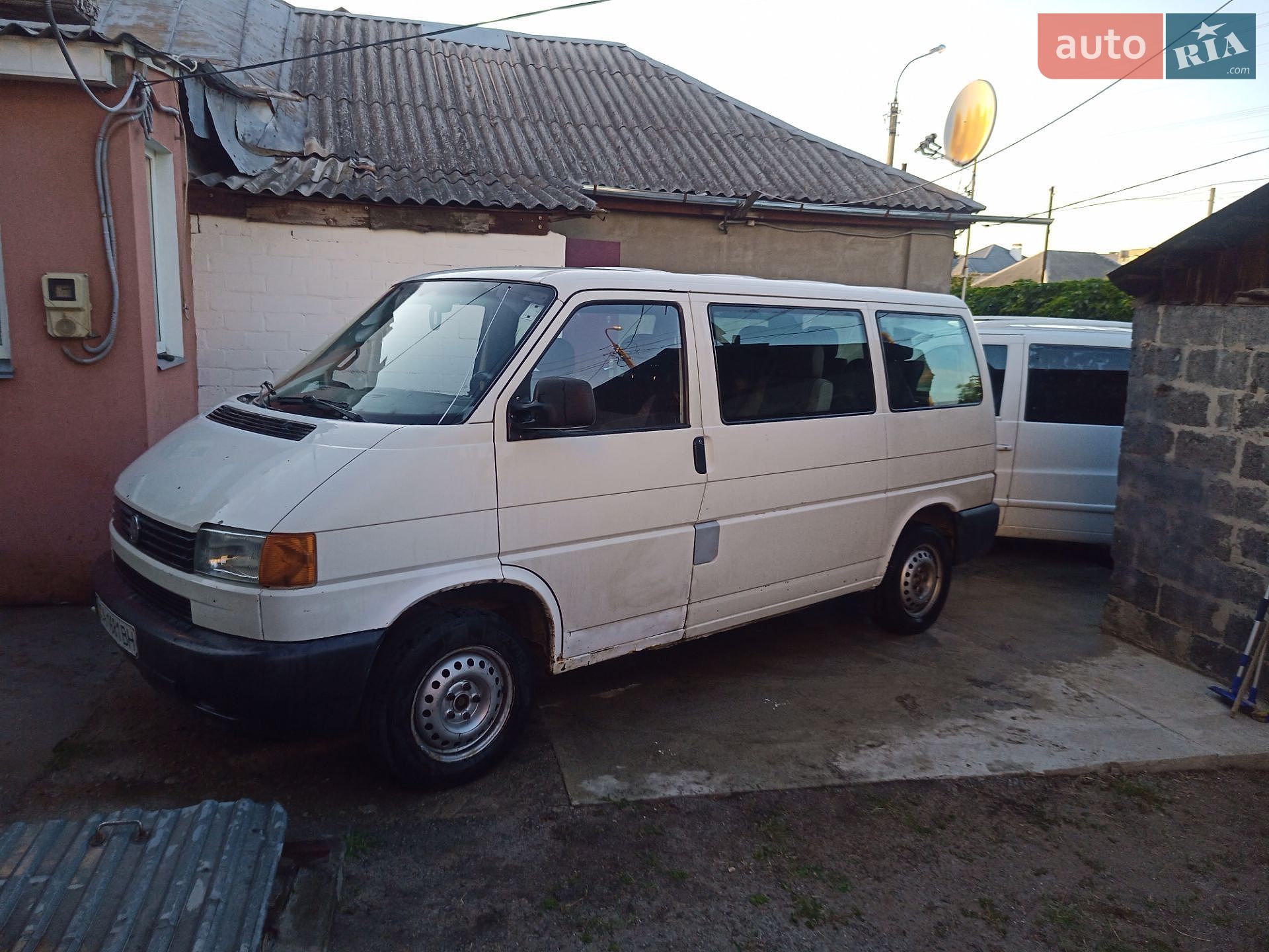 Volkswagen Transporter 2000 VIN WV1ZZZ70Z1X043052 фото оголошення 3 з 14