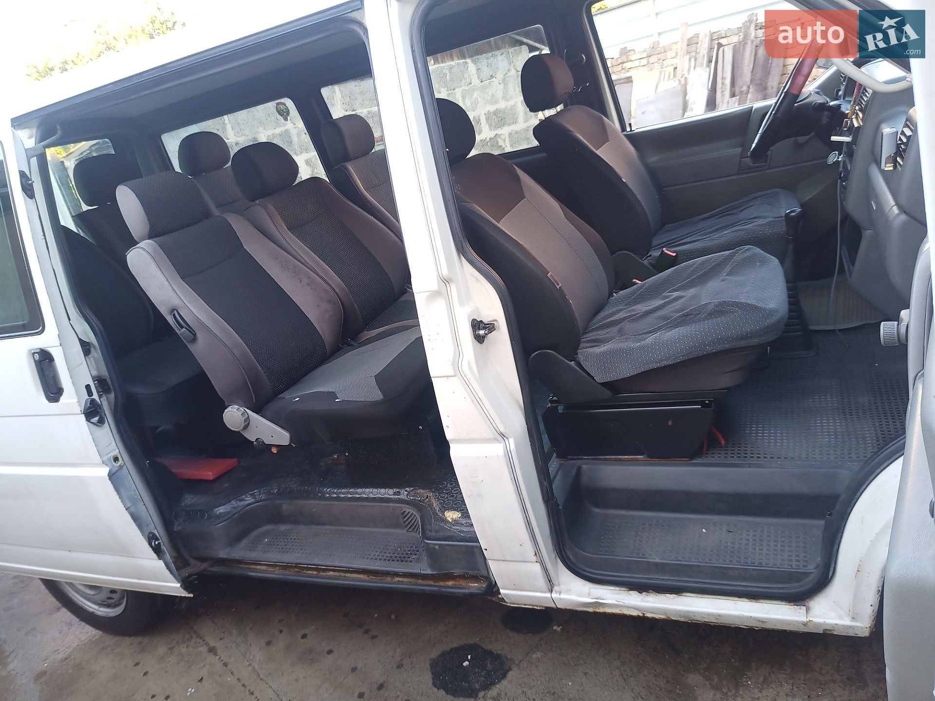 Volkswagen Transporter 2000 VIN WV1ZZZ70Z1X043052 фото оголошення 6 з 14
