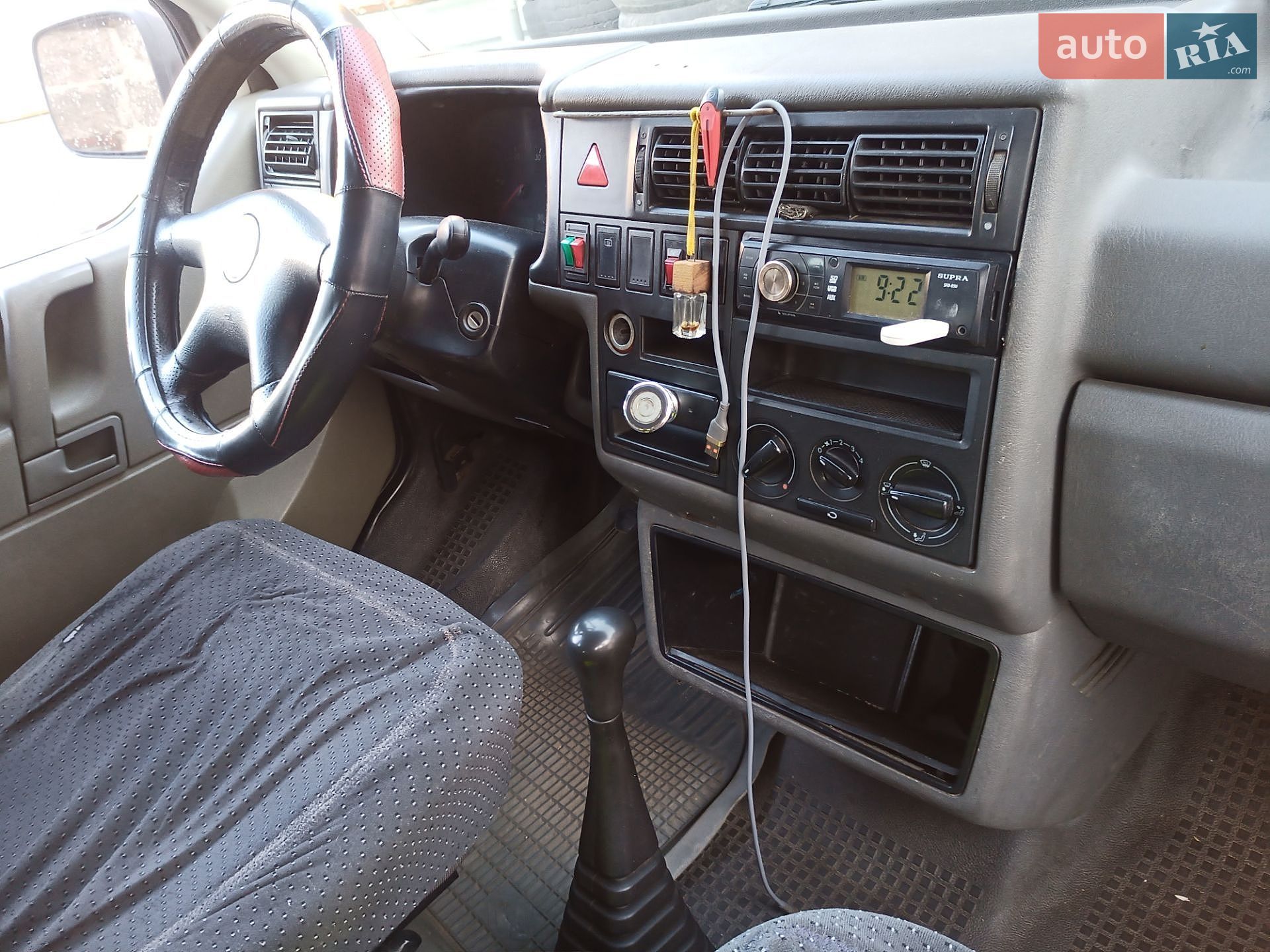 Volkswagen Transporter 2000 VIN WV1ZZZ70Z1X043052 фото оголошення 7 з 14