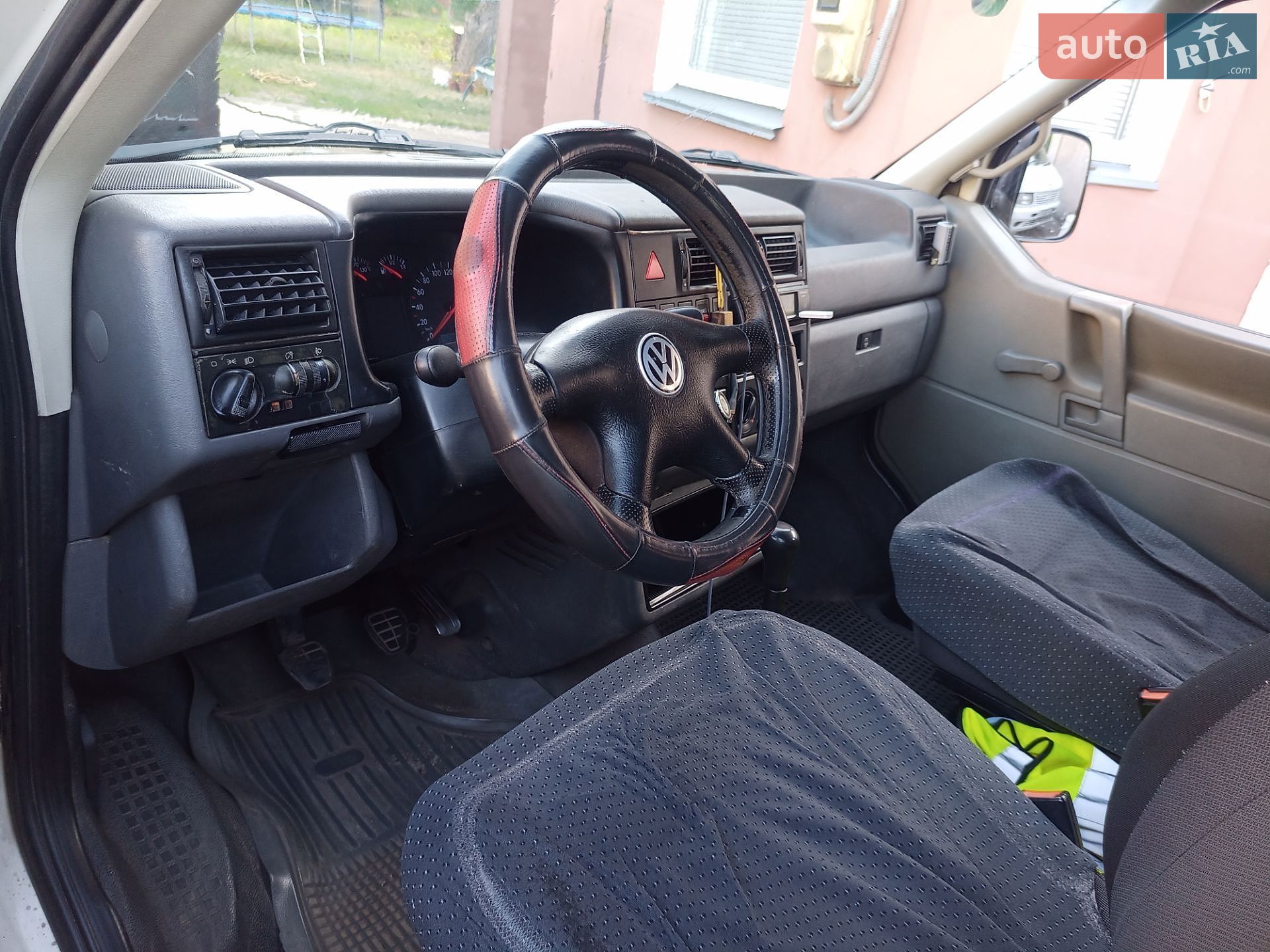 Volkswagen Transporter 2000 VIN WV1ZZZ70Z1X043052 фото оголошення 11 з 14