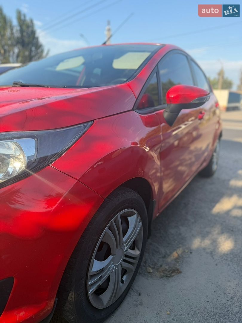 Ford Fiesta 2013 VIN WF0DXXGAKDDP33501 фото оголошення 5 з 16