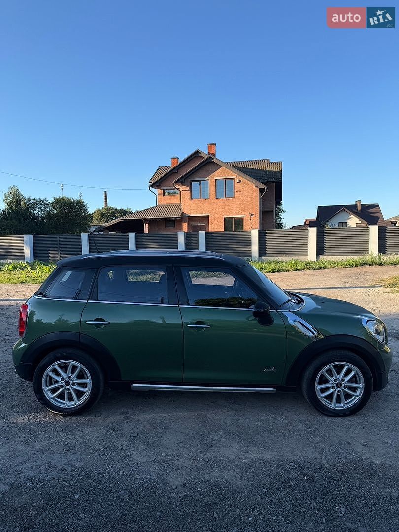 Mini Countryman 2014 VIN WMWXD5109FWT60076 фото оголошення 2 з 9
