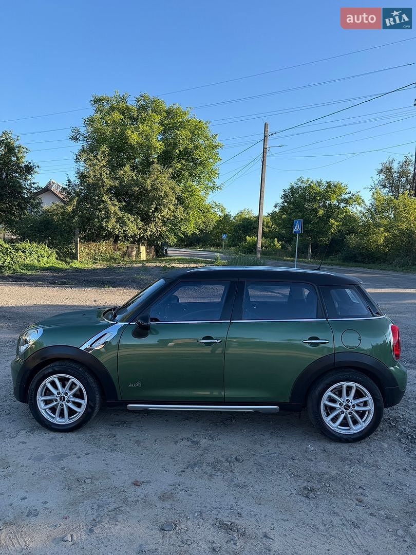 Mini Countryman 2014 VIN WMWXD5109FWT60076 фото оголошення 4 з 9