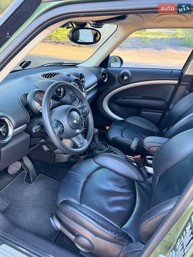 Mini Countryman 2014 VIN WMWXD5109FWT60076 фото оголошення 6 з 9