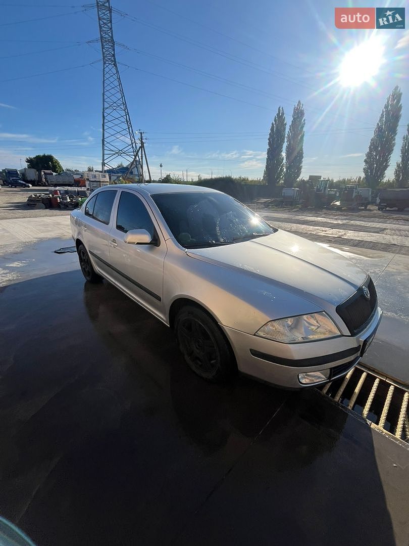 Skoda Octavia 2005 VIN TMBBD61Z562201385 фото оголошення 3 з 7