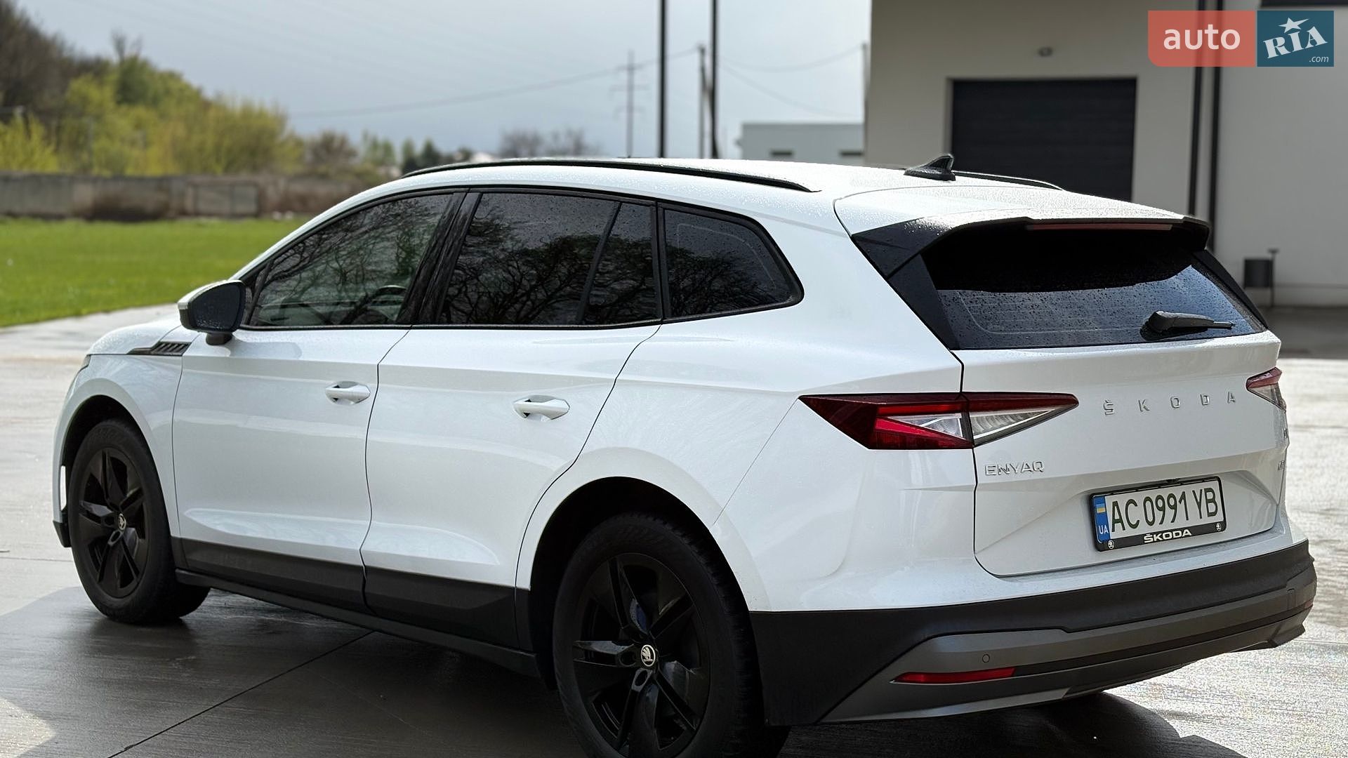 Skoda Enyaq iV 2022 VIN TMBJB7NY5PF014831 фото оголошення 8 з 20