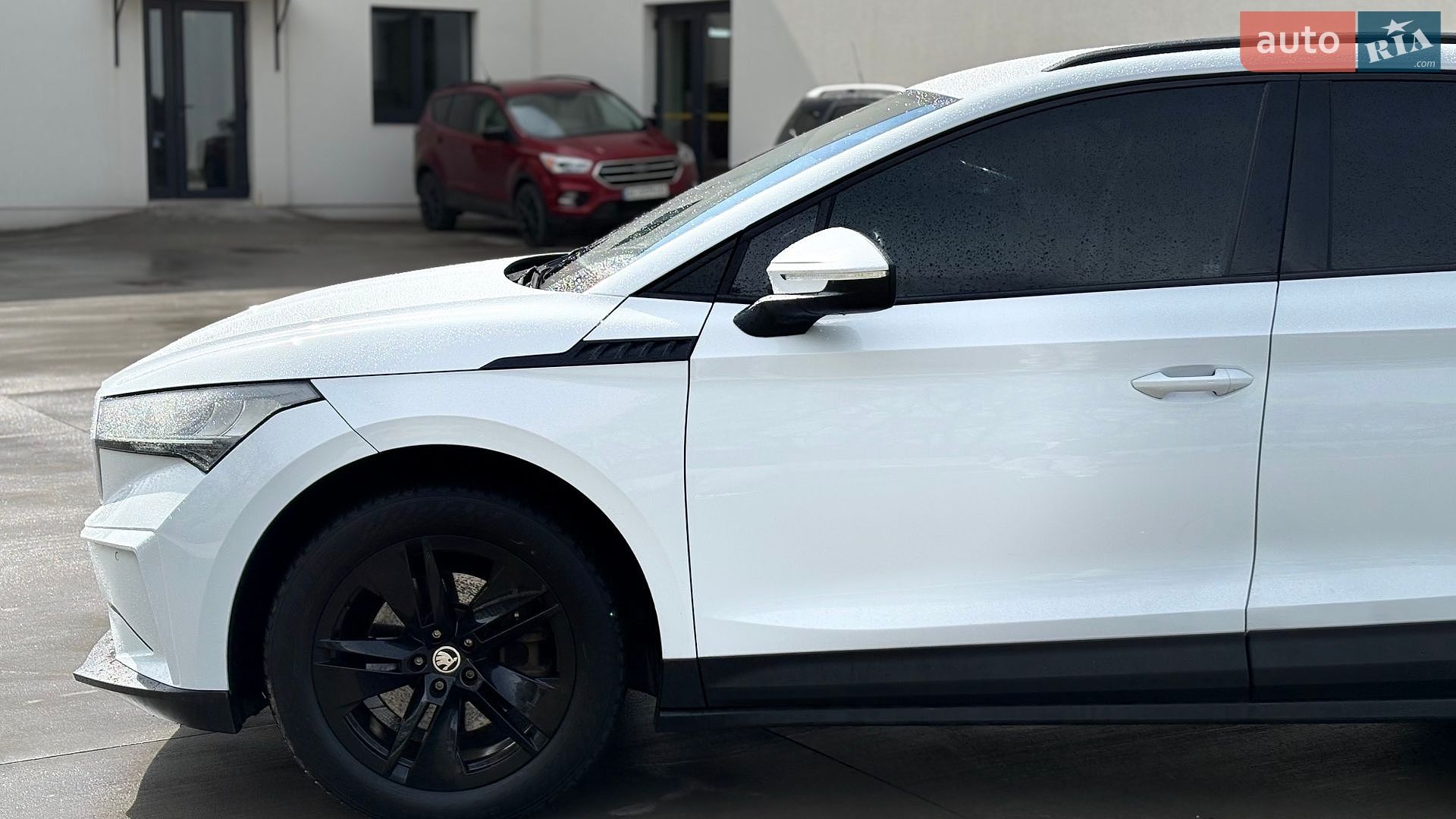 Skoda Enyaq iV 2022 VIN TMBJB7NY5PF014831 фото оголошення 6 з 20